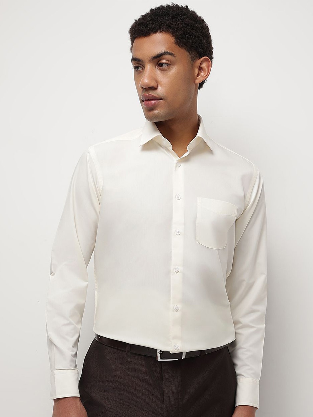 

Richlook Men Comfort Opaque Casual Shirt, Cream