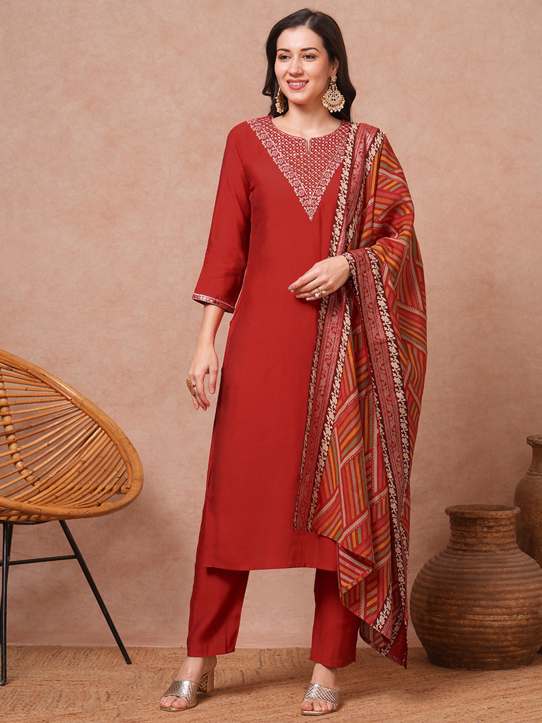 

FASHOR Women Kurta Sets, Rust