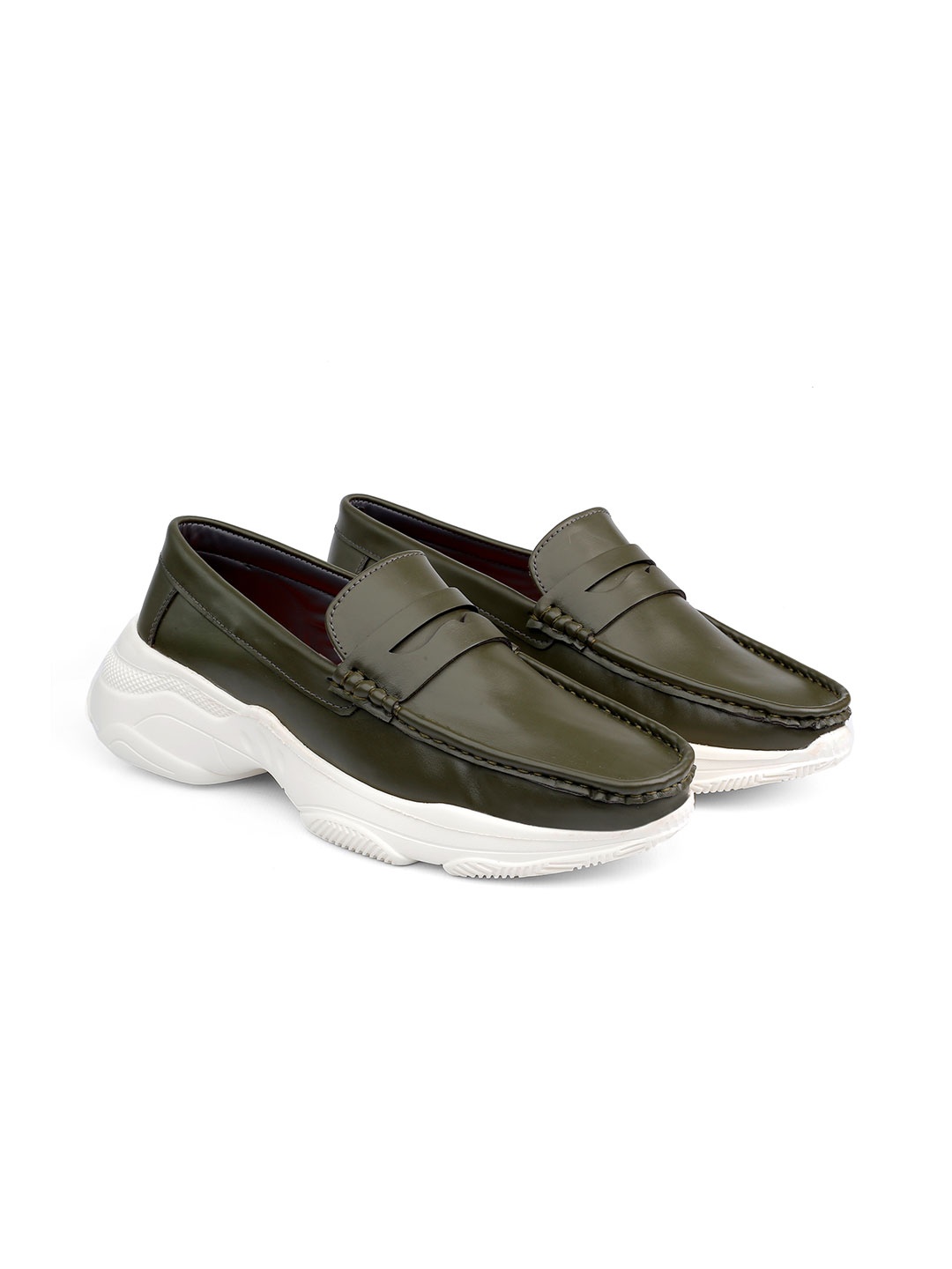 

riffway Men Sneakers, Green