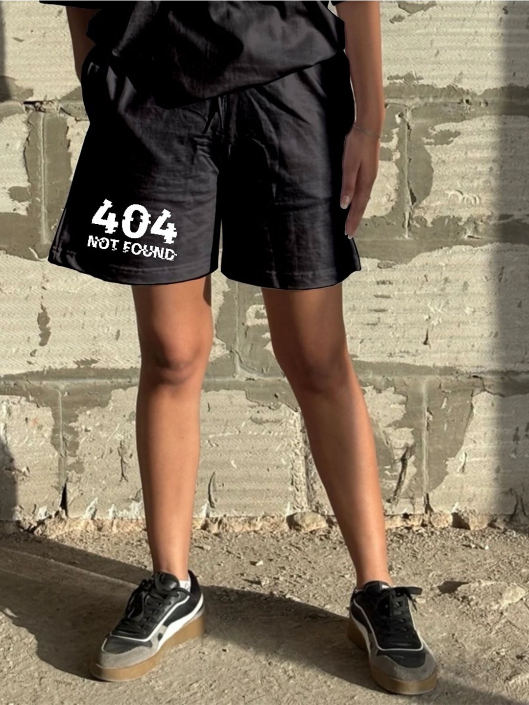 

TheBTclub Men Not Found Printed Shorts, Black