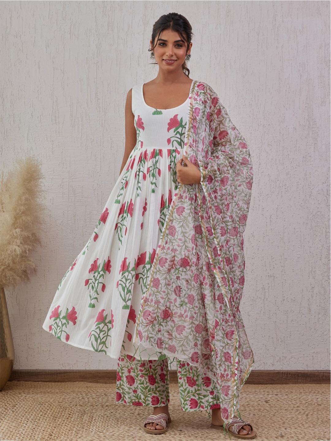 

AUTUMN LANE Floral Printed Pure Cotton Anarkali Kurta With Palazzos And Dupatta, White
