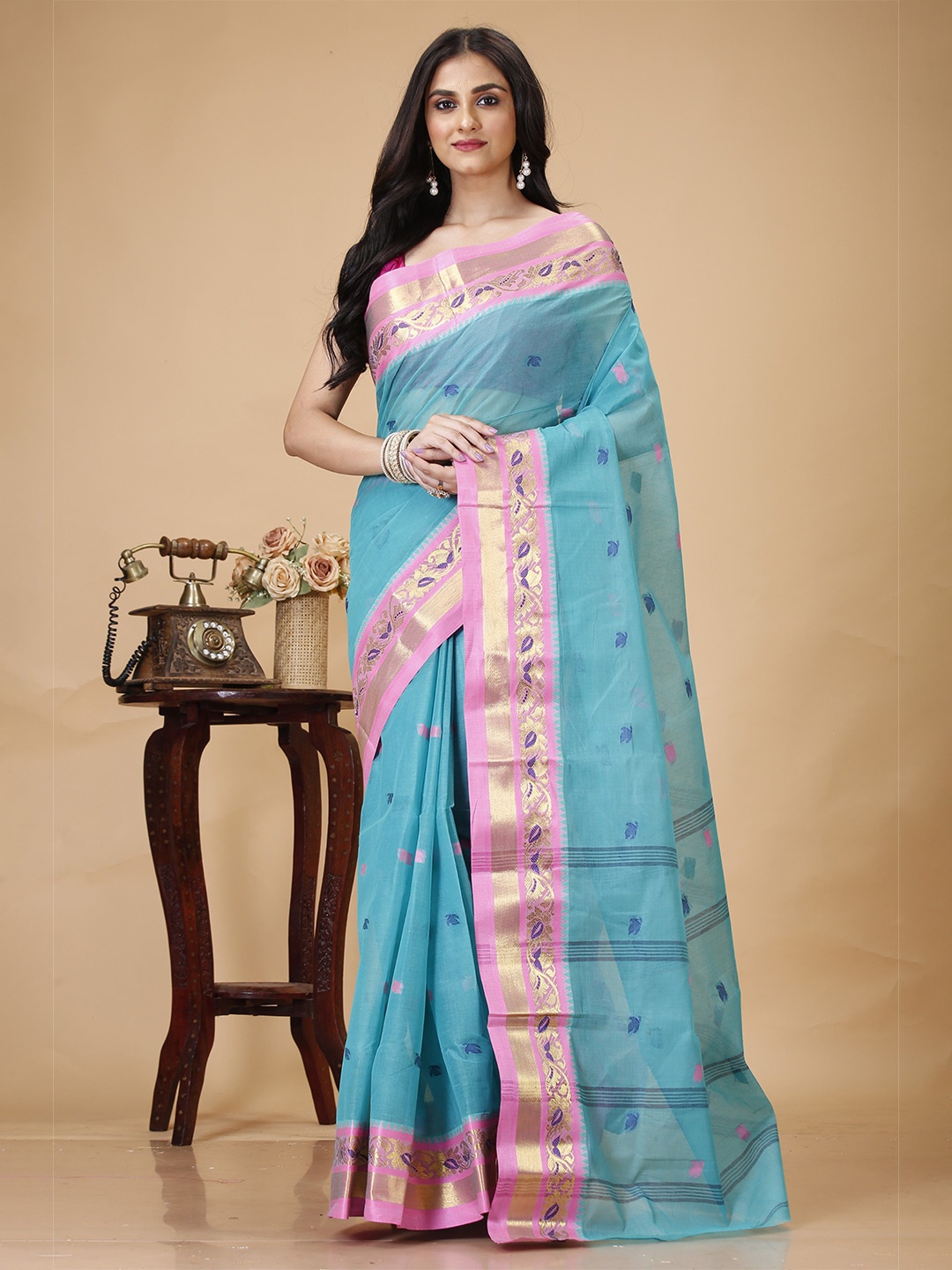 

SLAGHA Woven Design Zari Pure Cotton Taant Saree, Turquoise blue