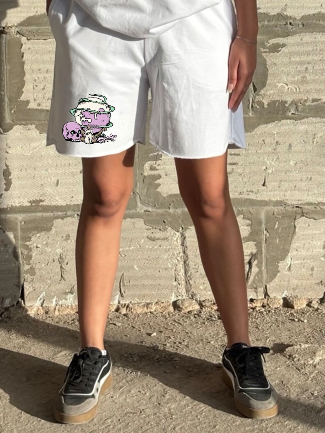 

TheBTclub Men Shorts, White