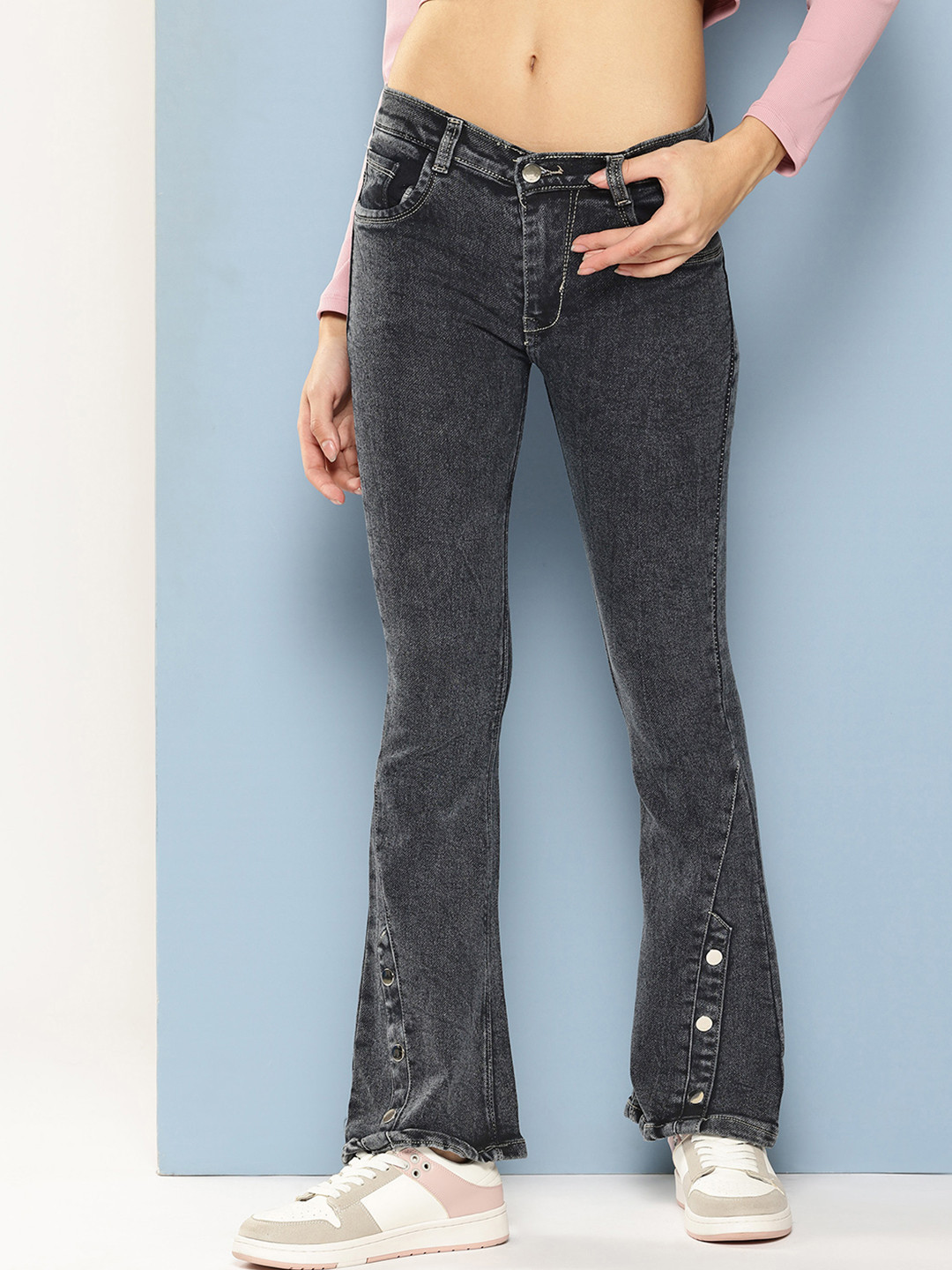 

CORSICA Women Low Distress Jeans, Black