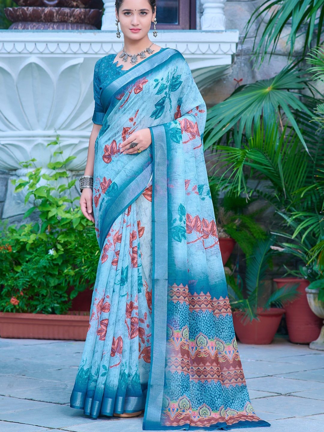 

Iris Floral Pure Cotton Saree, Blue