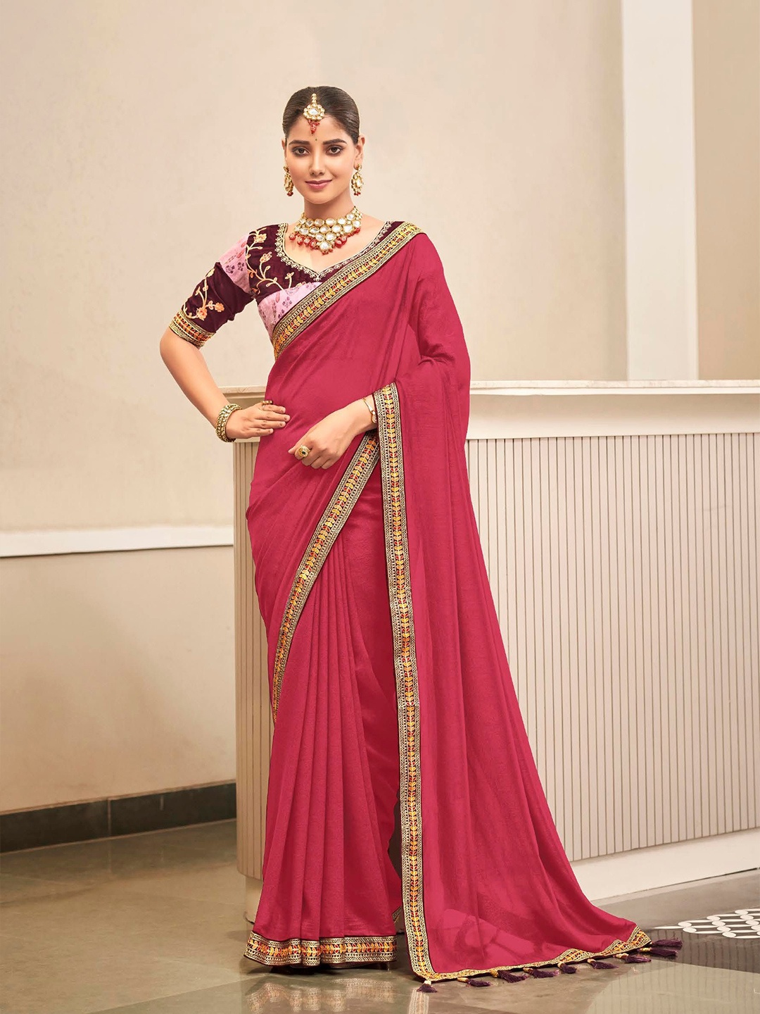 

MAHALASA Ethnic Motifs Embroidered Pure Silk Saree, Pink