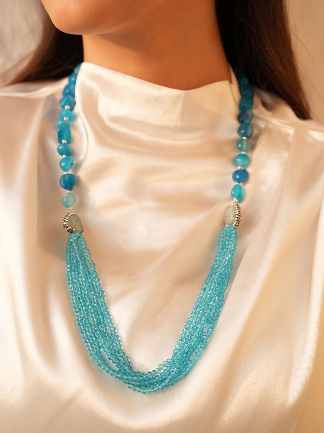 

Binnis Wardrobe Artificial Beaded Necklace, Blue