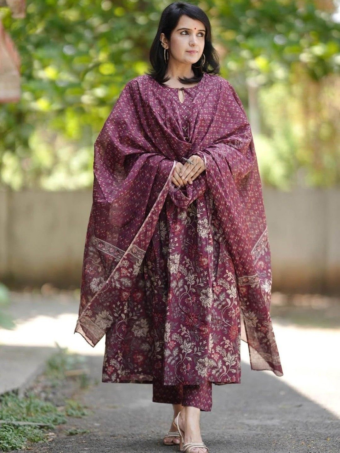 

BAIRAJ Floral Printed Keyhole Neck Anarkali Kurta with Trousers & Dupatta, Maroon