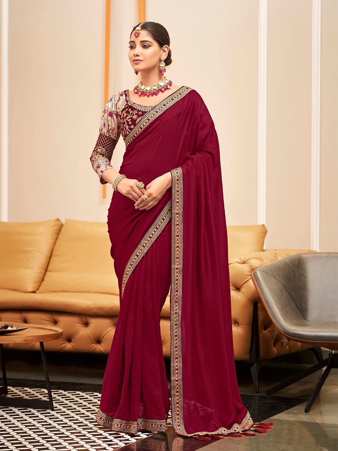 

MAHALASA Embroidered Pure Silk Saree, Maroon