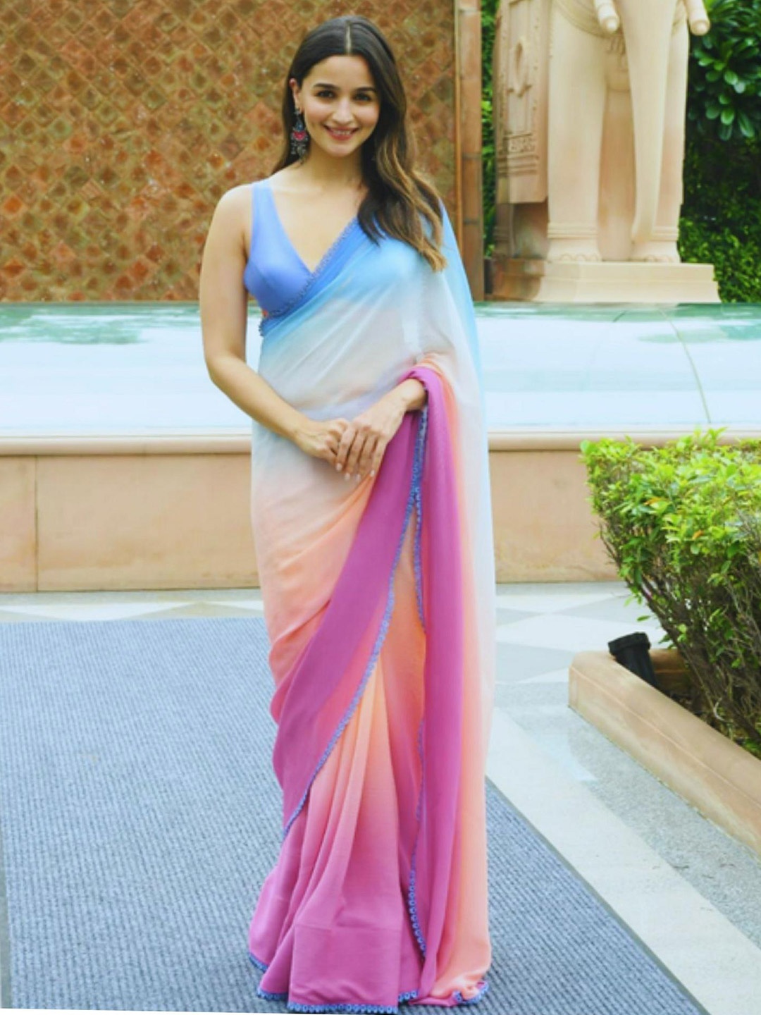 

THE52 Ombre Dyed Pure Georgette Saree, Blue