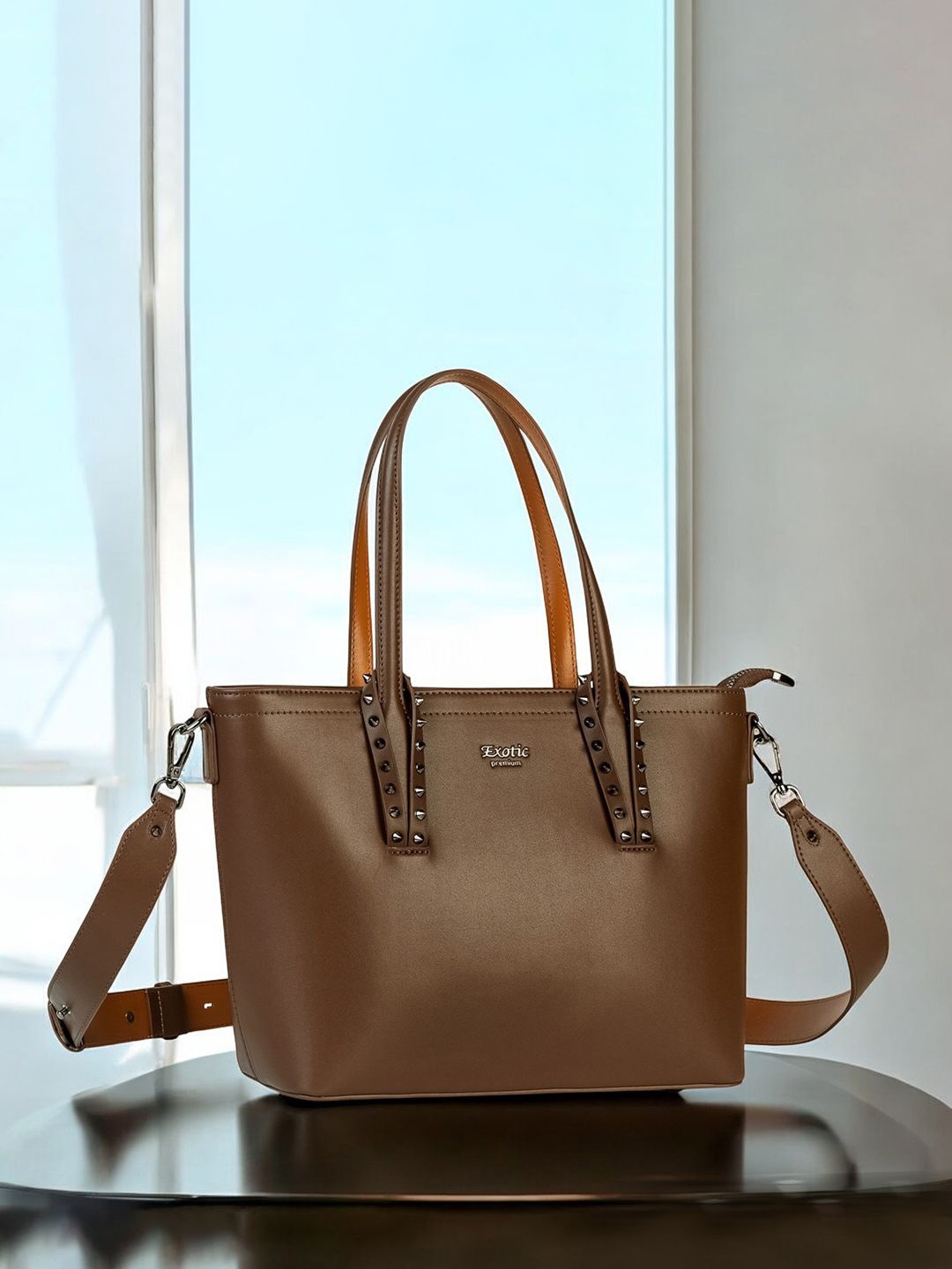 

Exotic Women Solid Structured Leather Handheld Bag, Brown