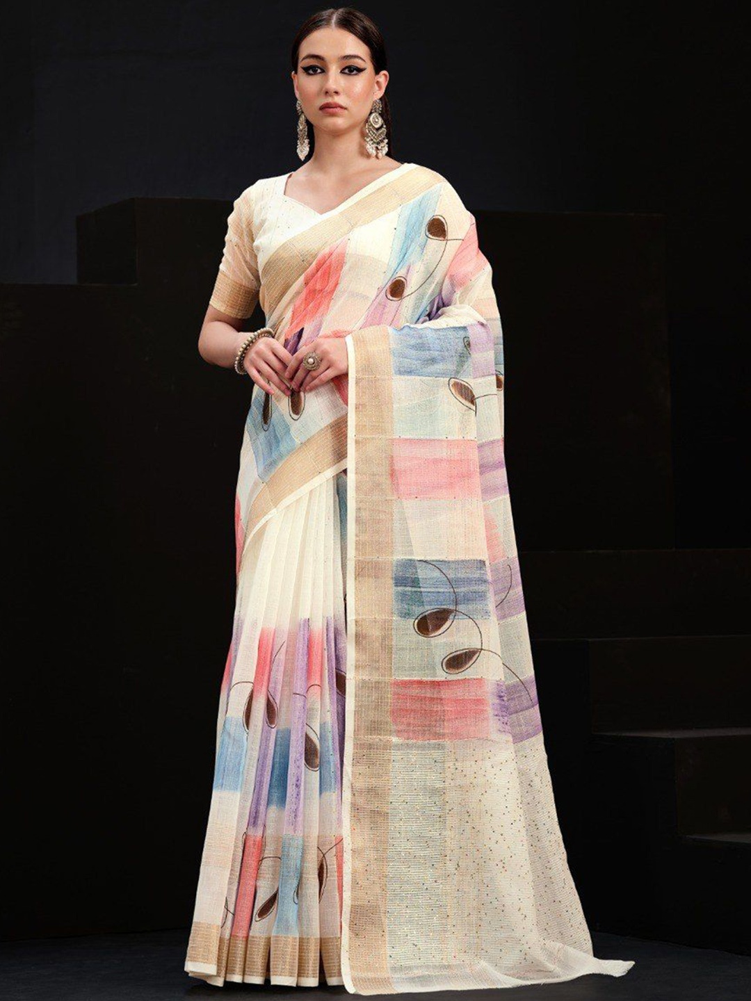 

BW X BUTTERFLY Printed Saree With Blouse, Off white