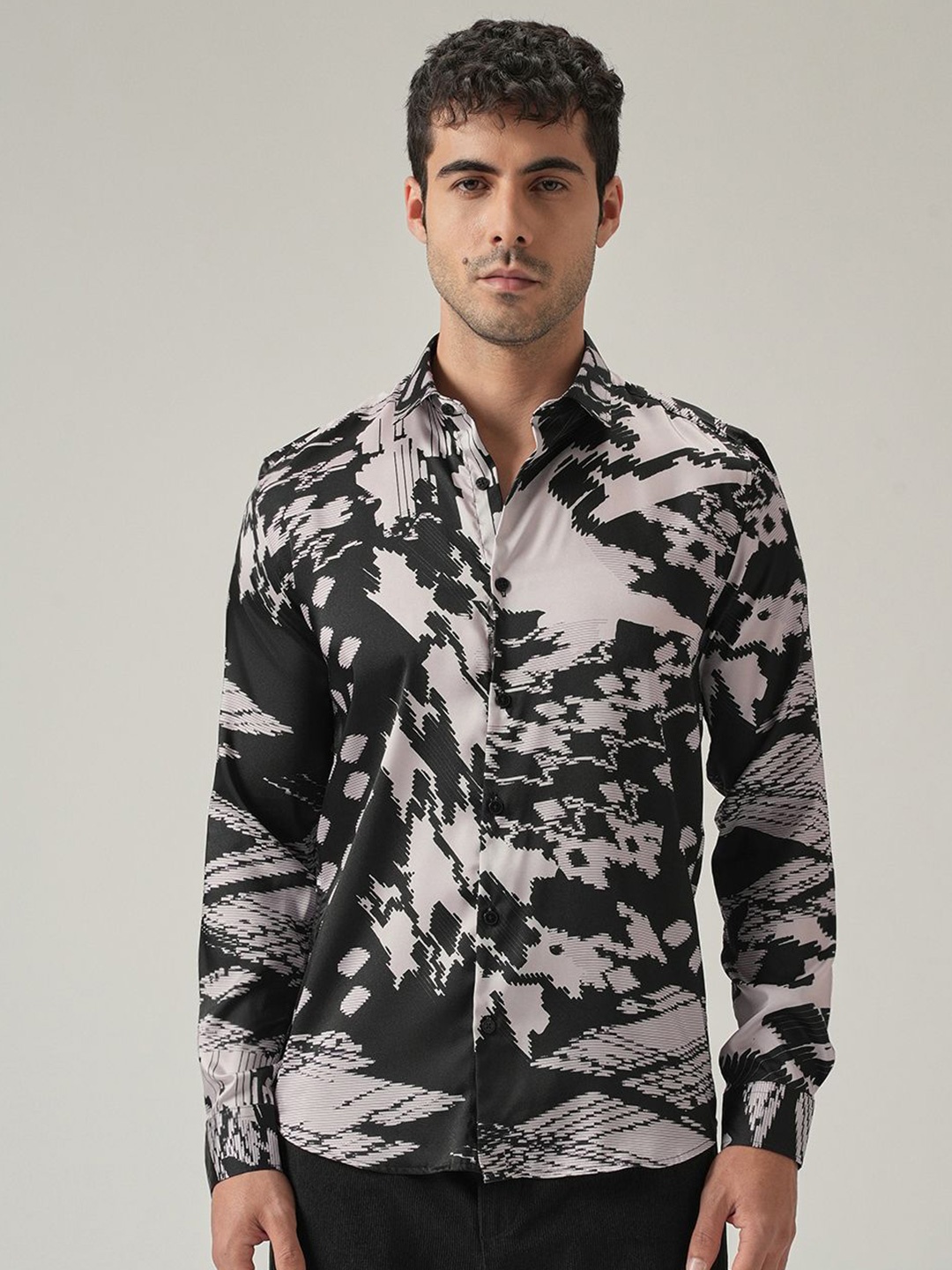 

Banana Club Men Classic Slim Fit Opaque Abstract Casual Shirt, Black