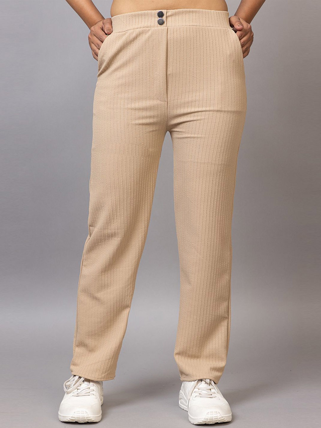 

PROBASIC Women Mid Rise Trouser, Beige