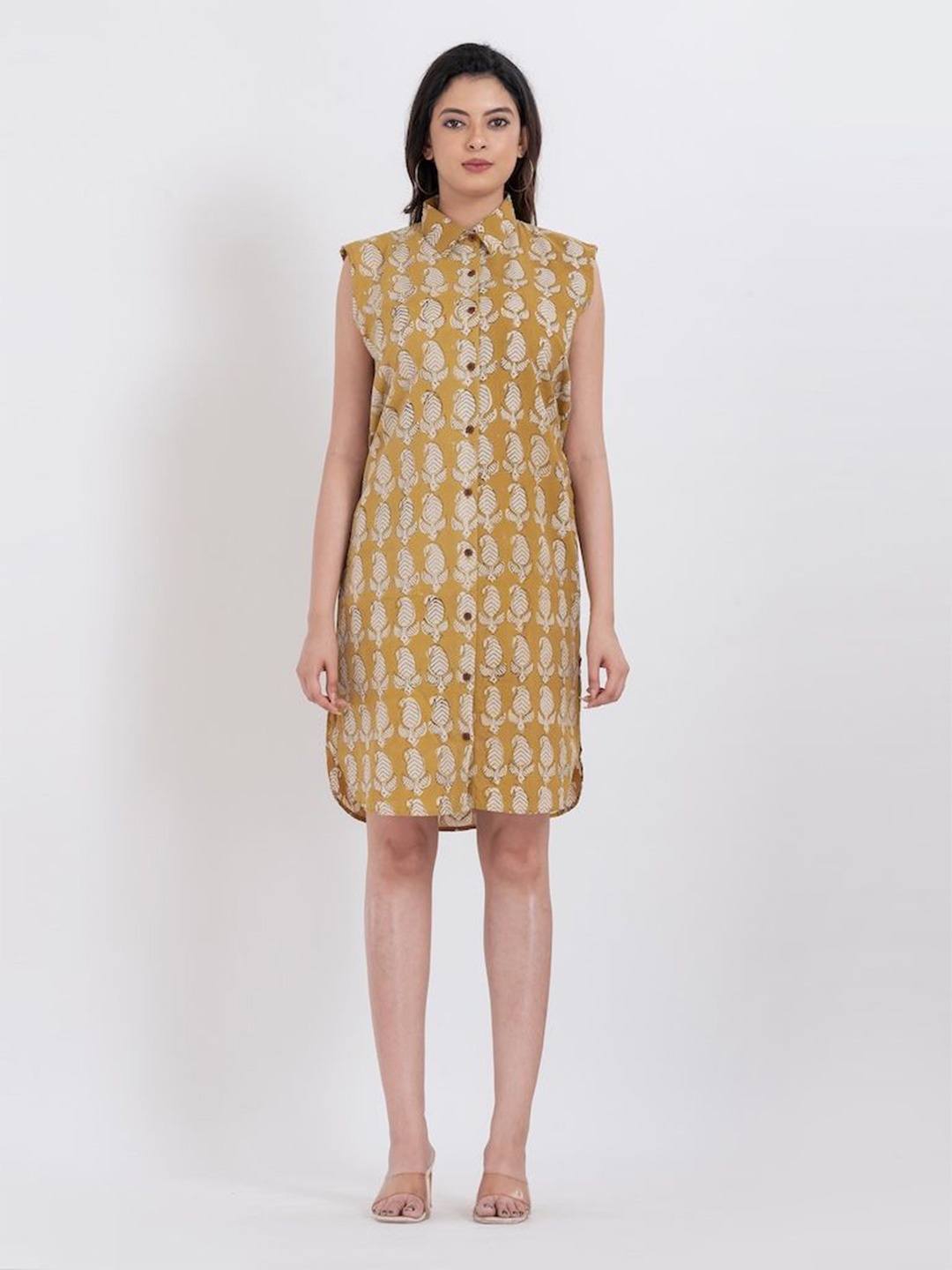 

Kartikeya Jaipur Women Cotton Sleeveless Ethnic Motifs Printed Shirt Dress, Gold