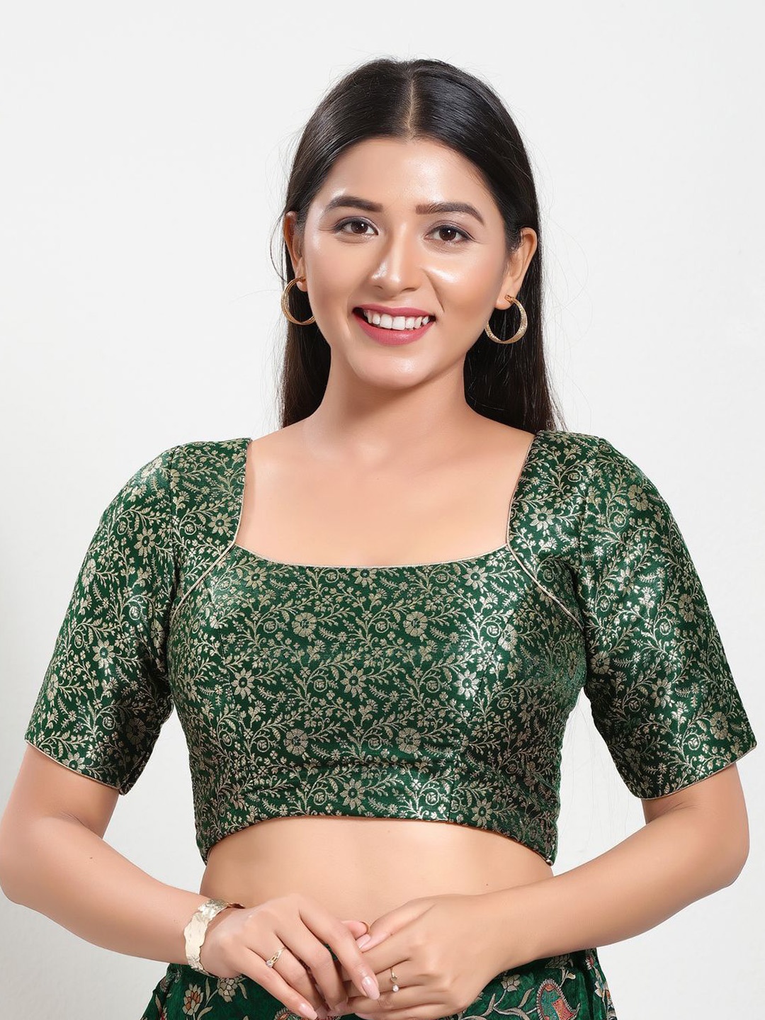 

VAMAS - THE DESIGNER BLOUSES Women Square Neck Padded Saree Blouse, Green