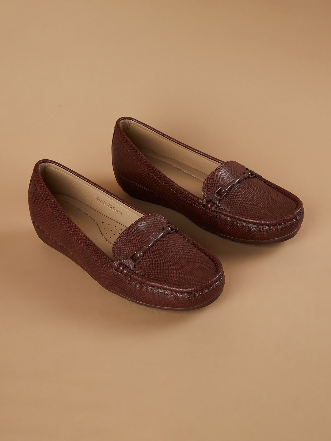 

CODE by Lifestyle Women PU Mules, Brown