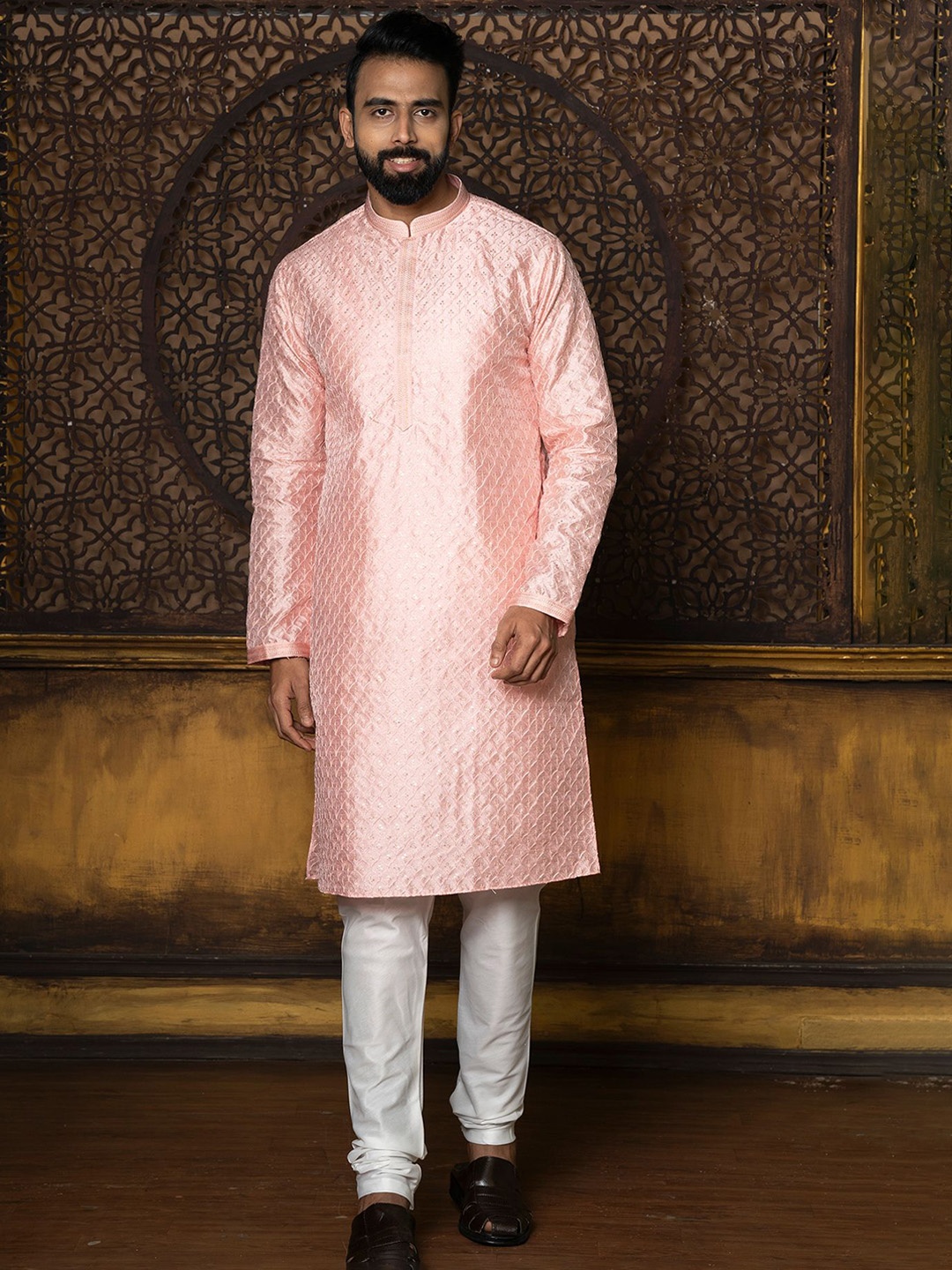 

KHAAS Floral Embroidered Mandarin Collar Sequinned Cotton Silk Straight Kurta, Pink
