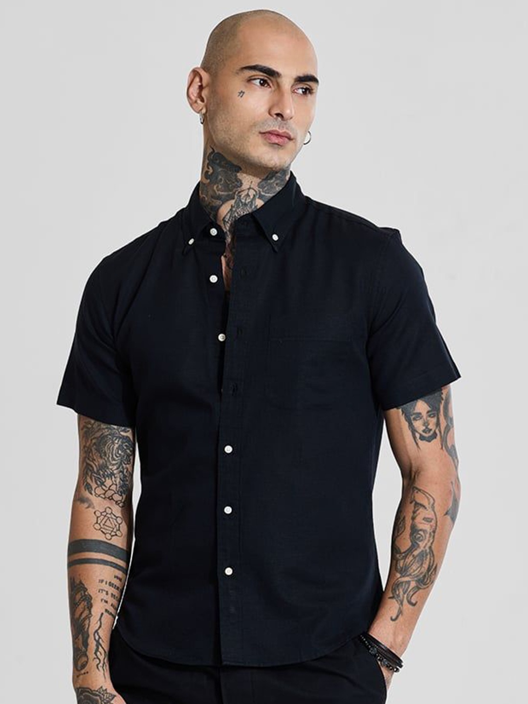 

Snitch Men Smart Slim Fit Button-Down Collar Solid Cotton Casual Shirt, Black