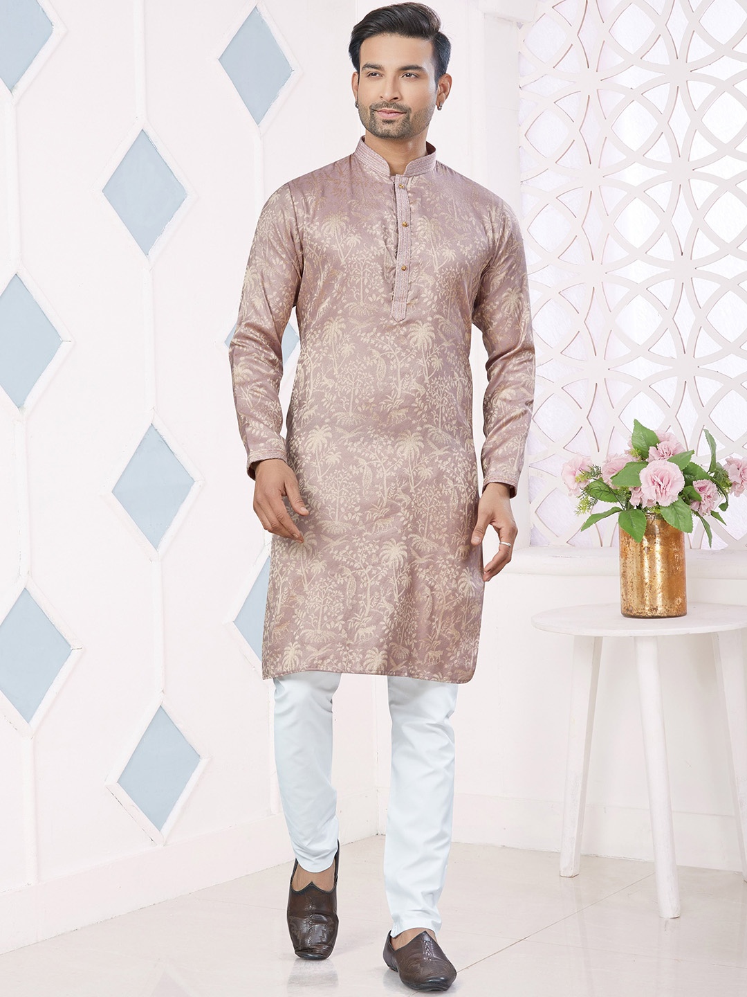 

OUTLUK Floral Woven Design Straight Kurta, Brown