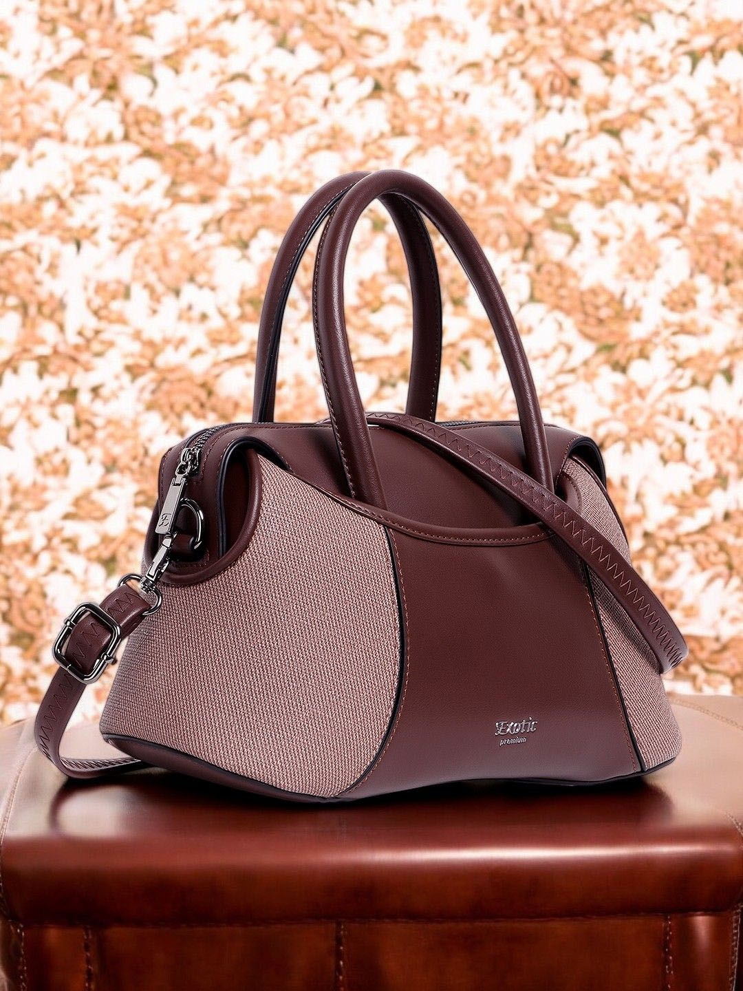 

Exotic Women Textured Structured Leather Handheld Bag, Coffee brown