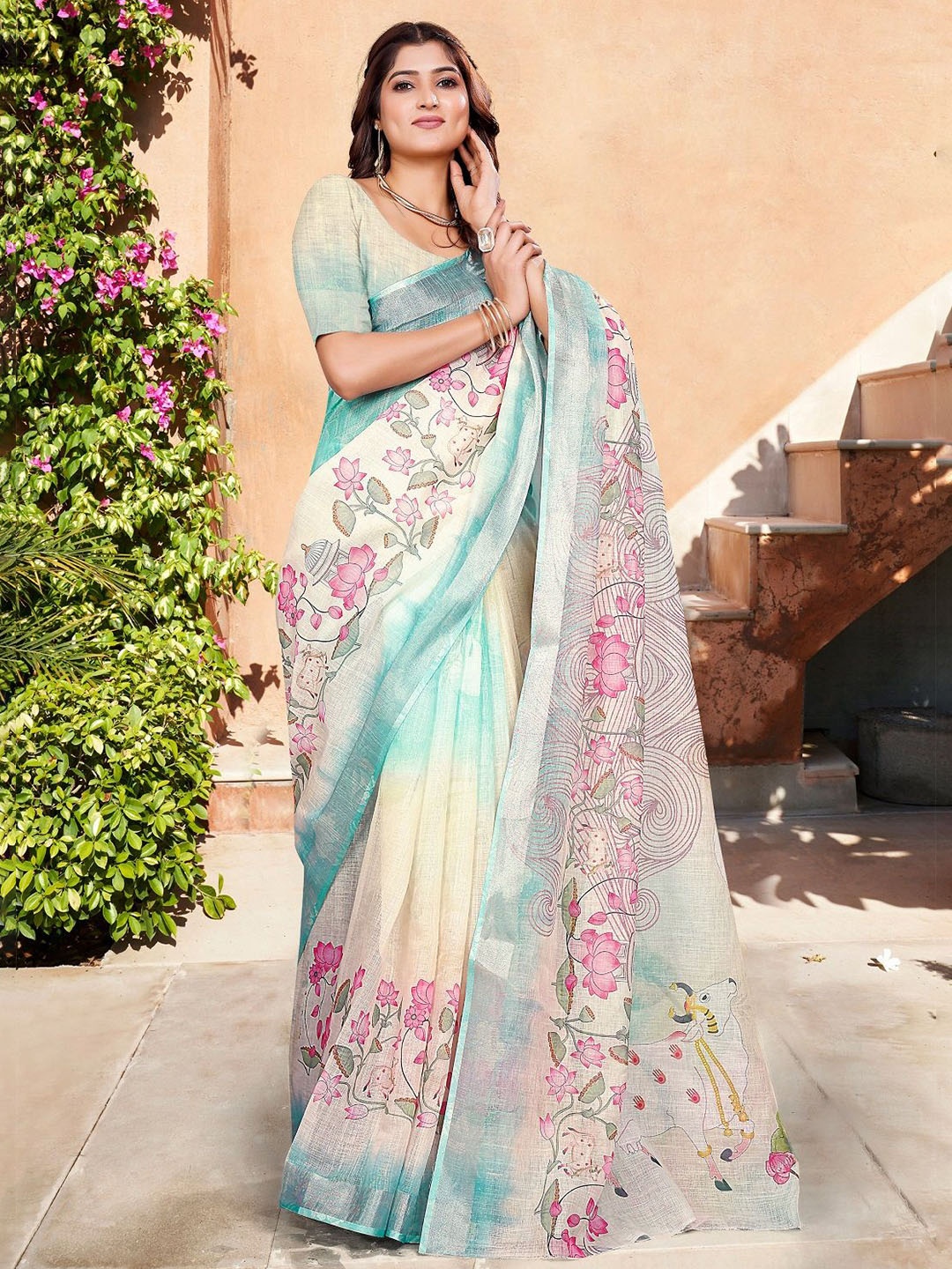 

Nimidiya Floral Printed Zari Pure Cotton Saree, White