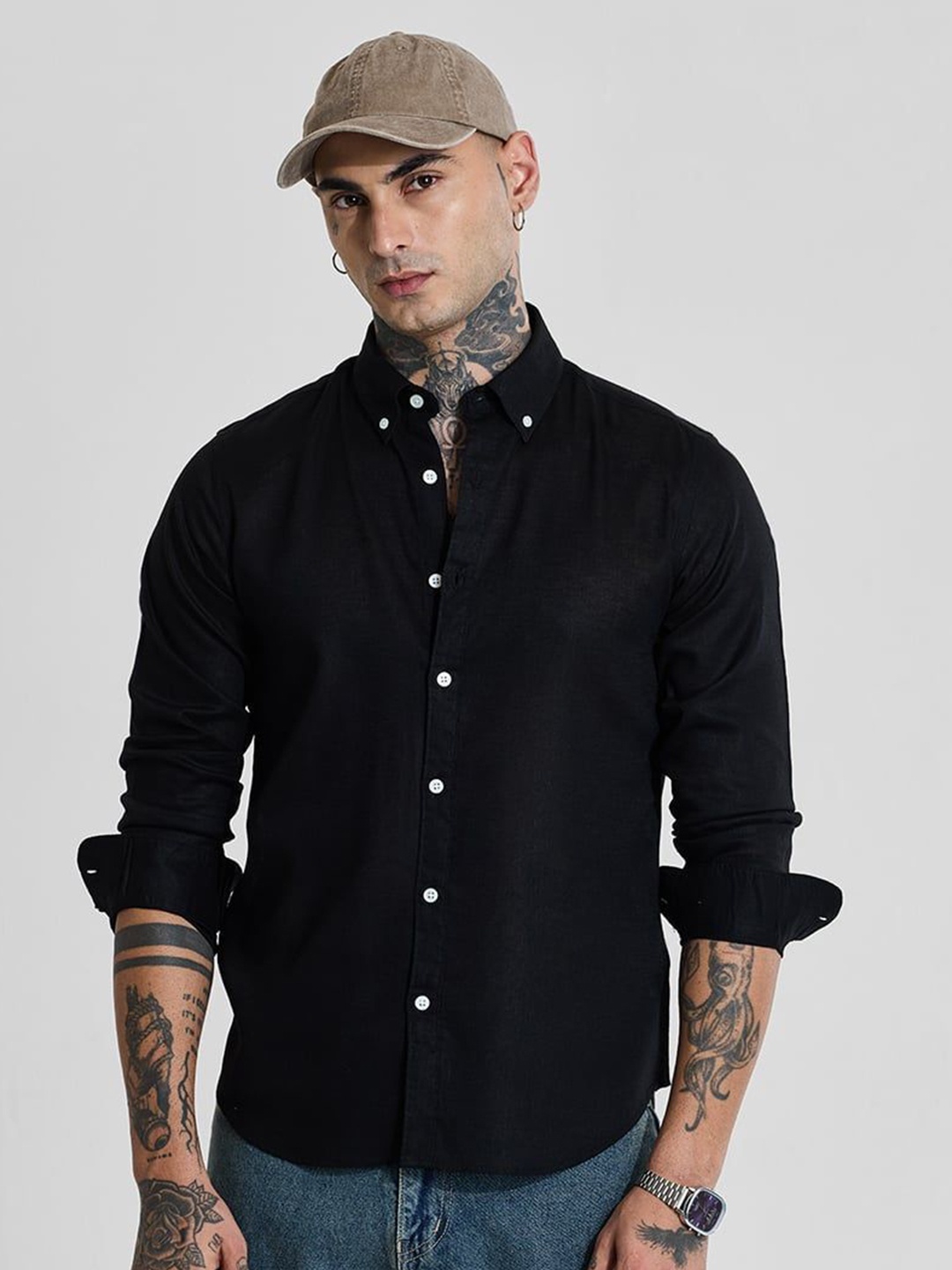 

Snitch Men Smart Slim Fit Button-Down Collar Textured Casual Shirt, Black