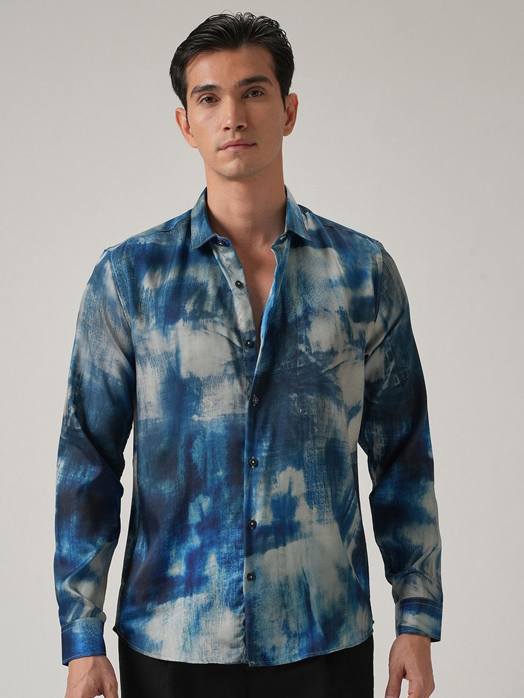 

Banana Club Men Classic Slim Fit Opaque Abstract Casual Shirt, Blue