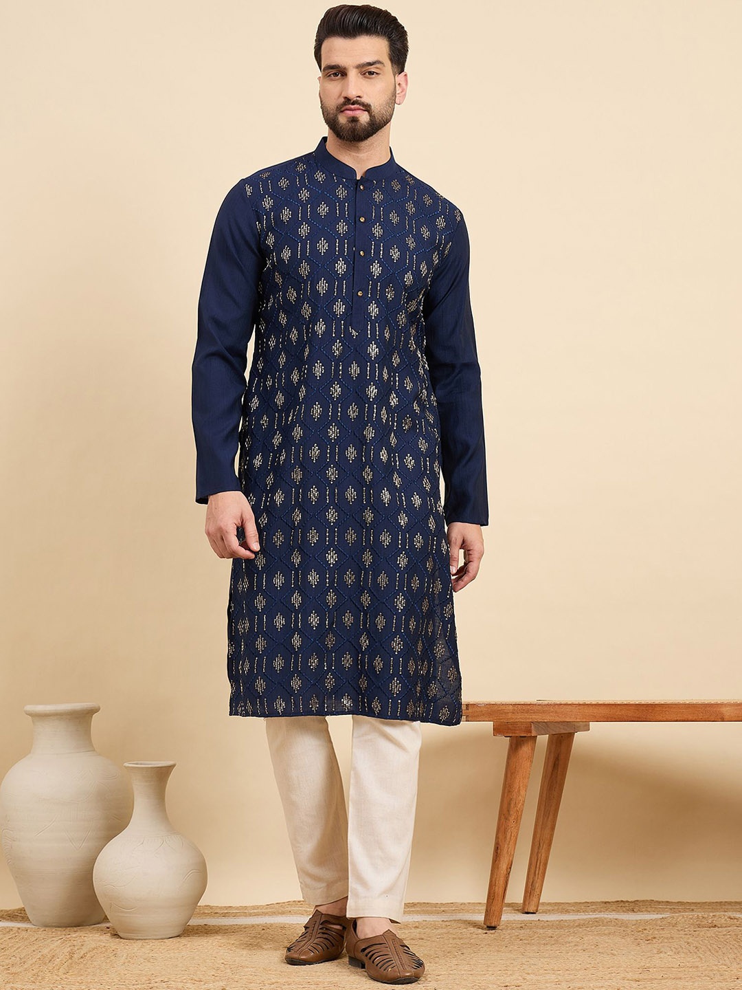 

House of Pataudi Ethnic Motifs Embroidered Sequins Straight Kurta, Navy blue