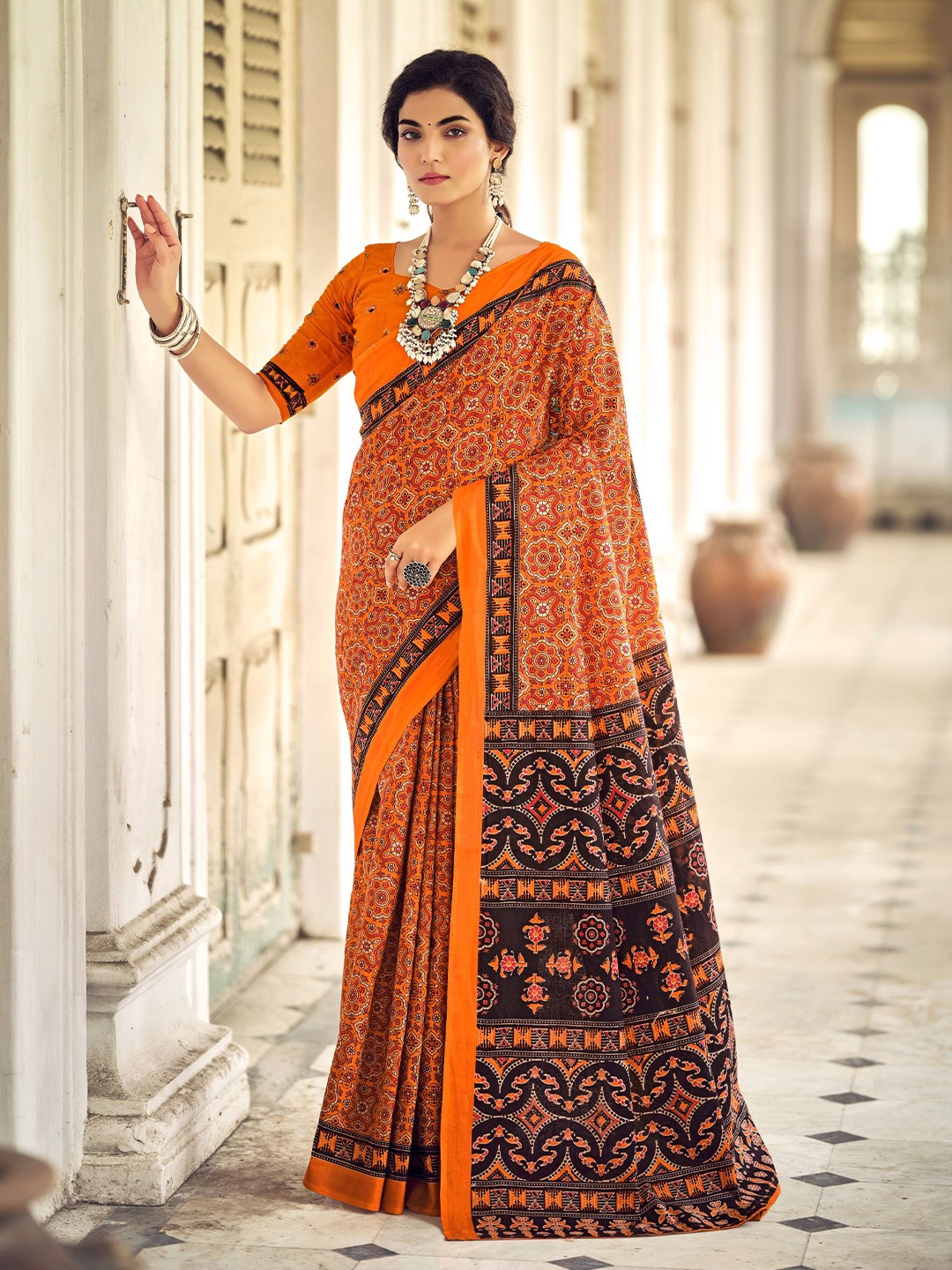 

VEECHIS Pure Cotton Saree, Orange