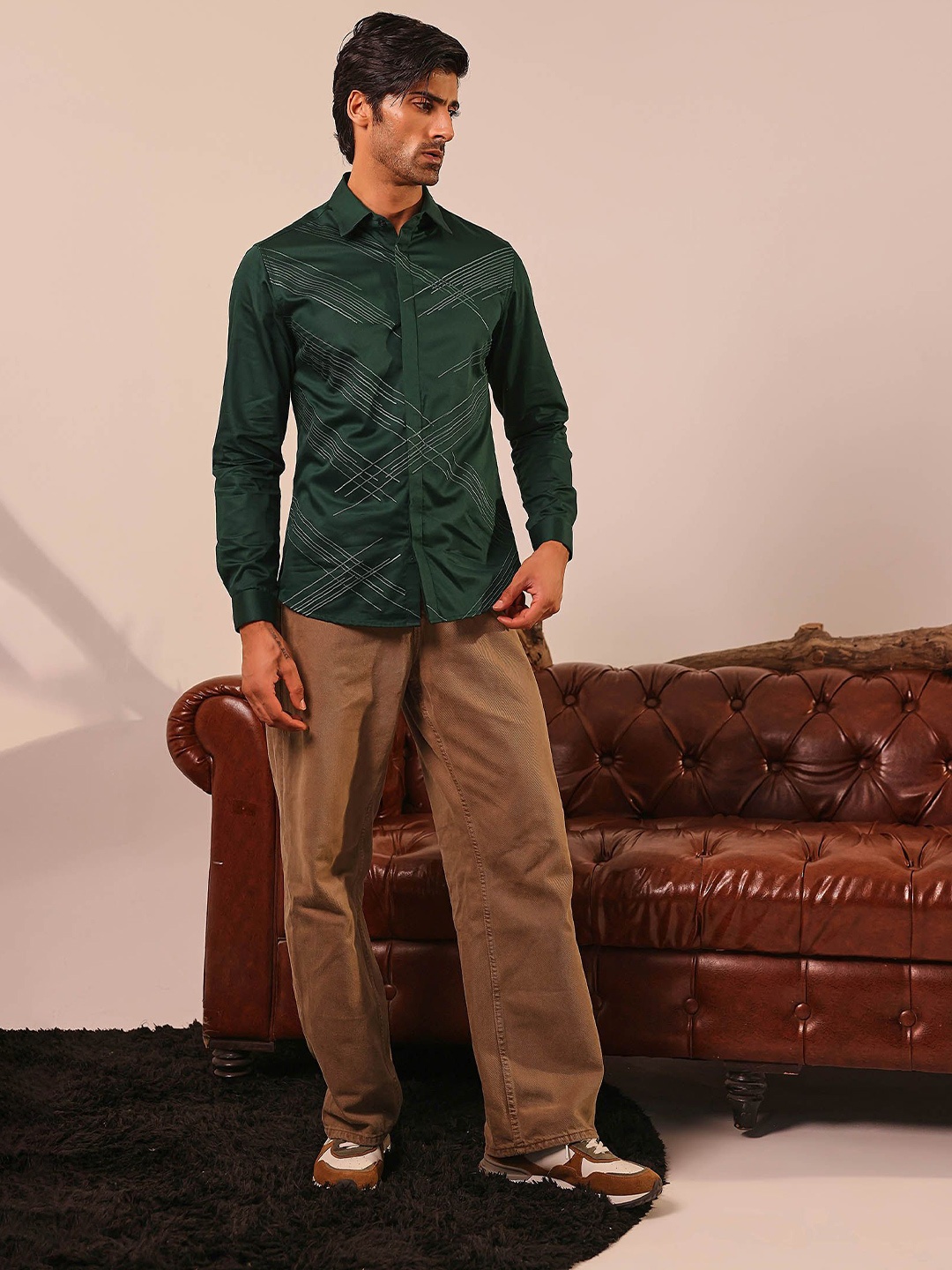 

ABKASA Men Classic Fit Spread Collar Abstract Printed Cotton Casual Shirt, Green