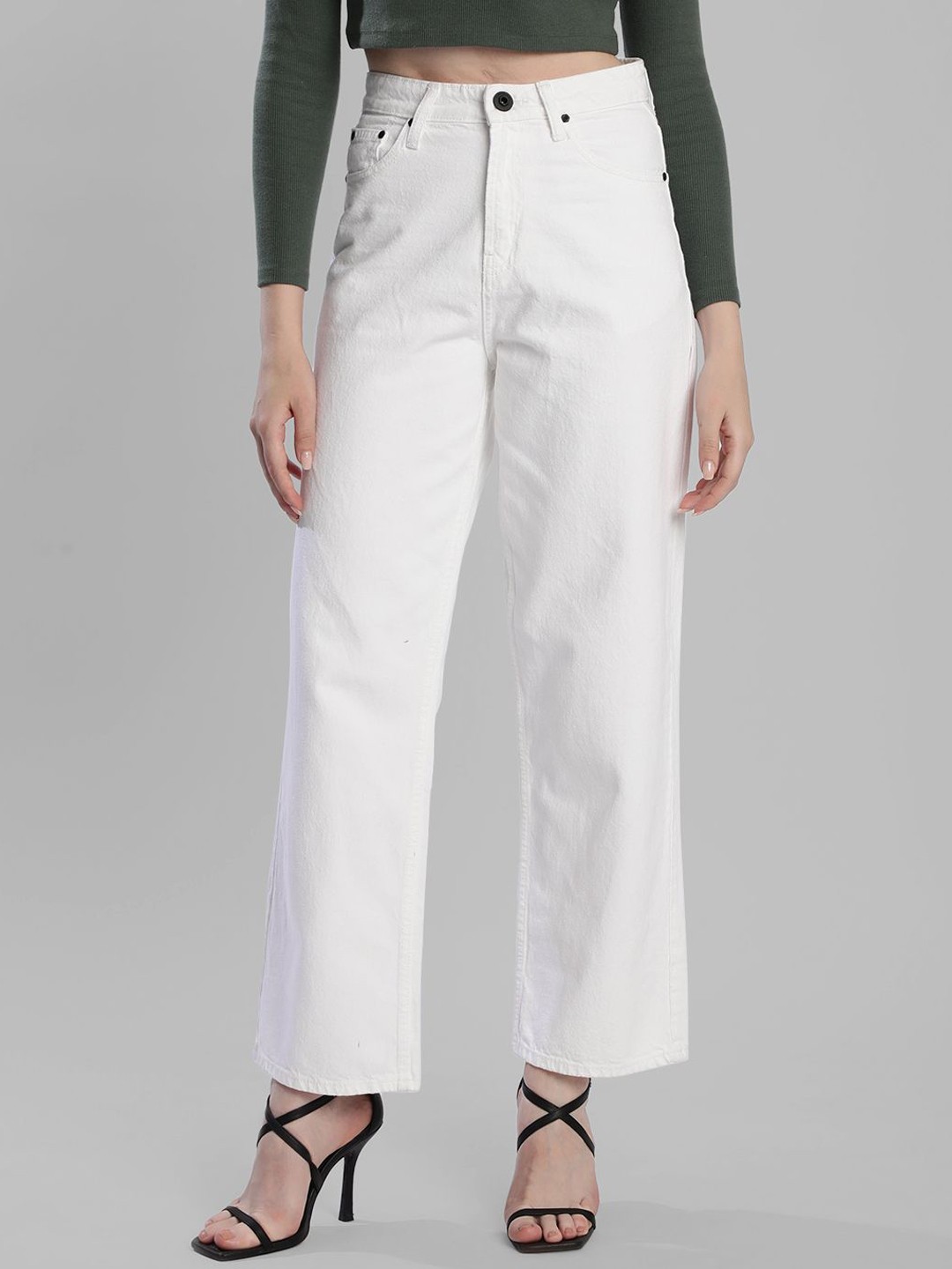 

The Roadster Lifestyle Co Women Pure Cotton Relaxed Fit Jeans, White