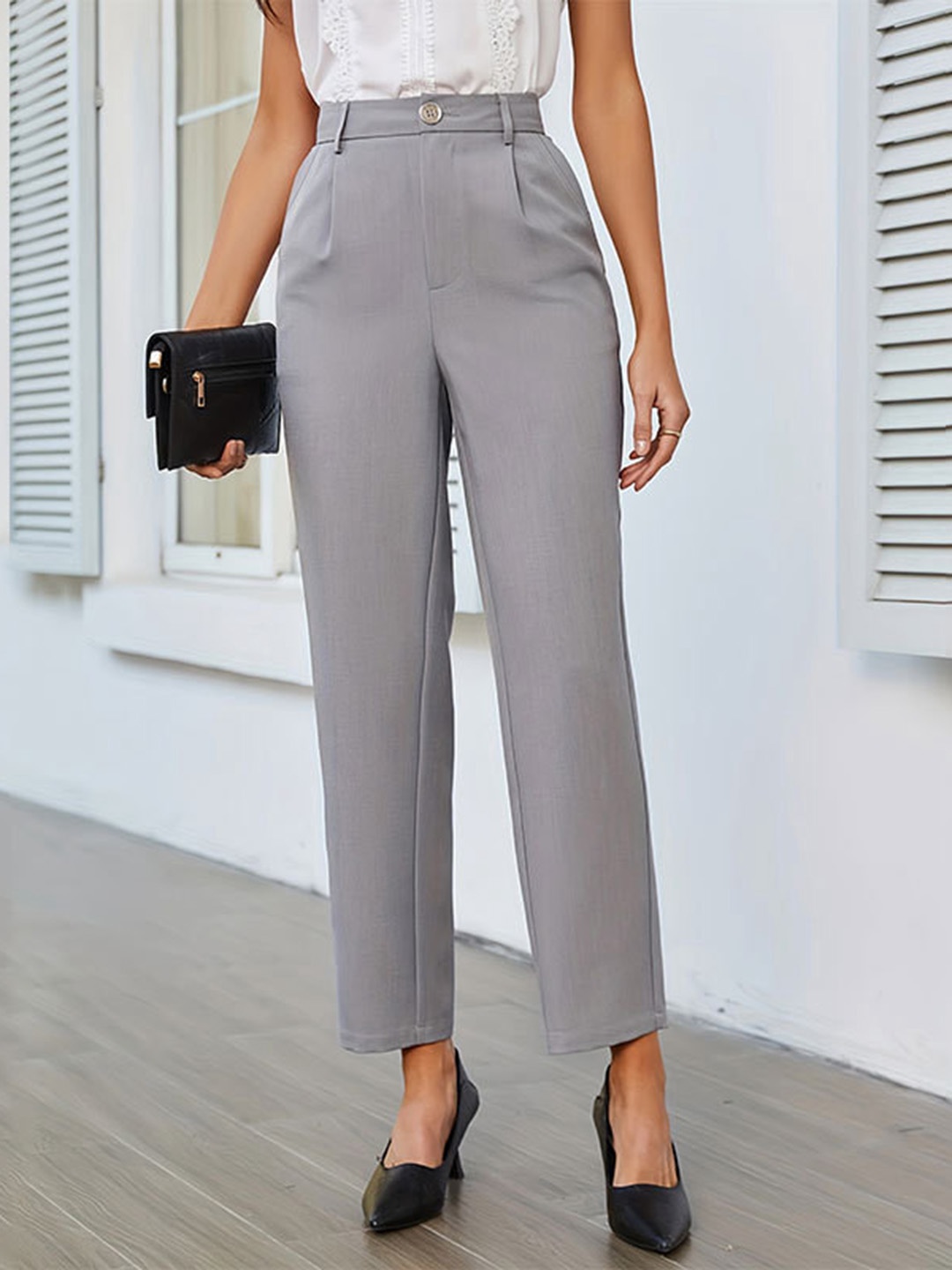

her by invictus Women Mid-Rise Joggers Trousers, Grey