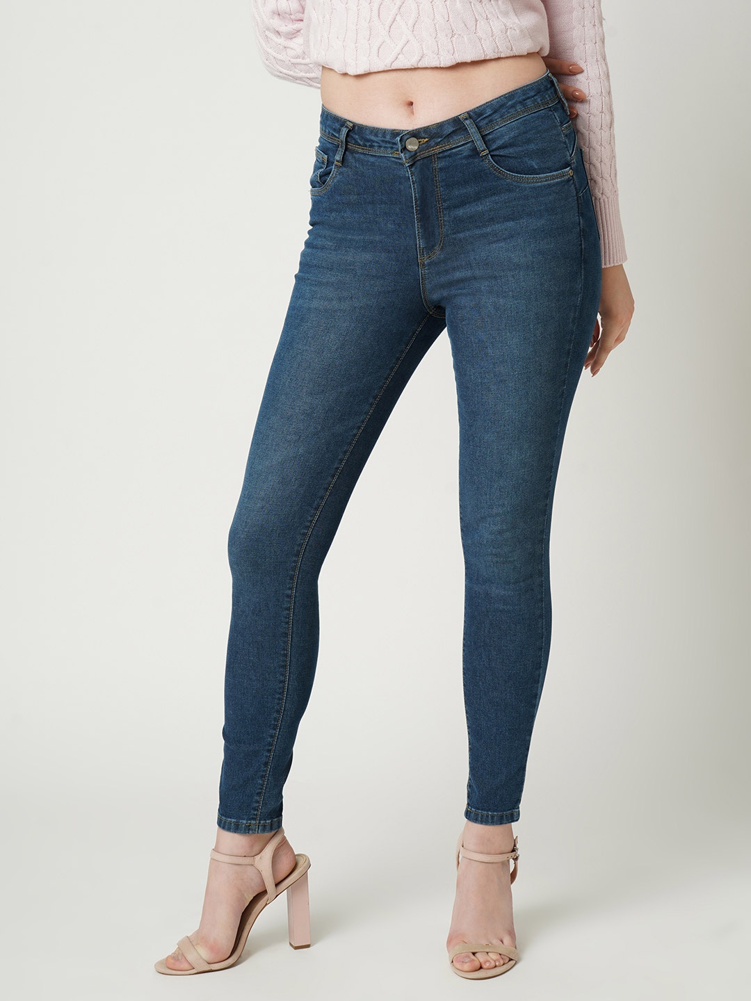 

Kraus Jeans Women Skinny Fit Mid-Rise Light Fade Jeans, Blue