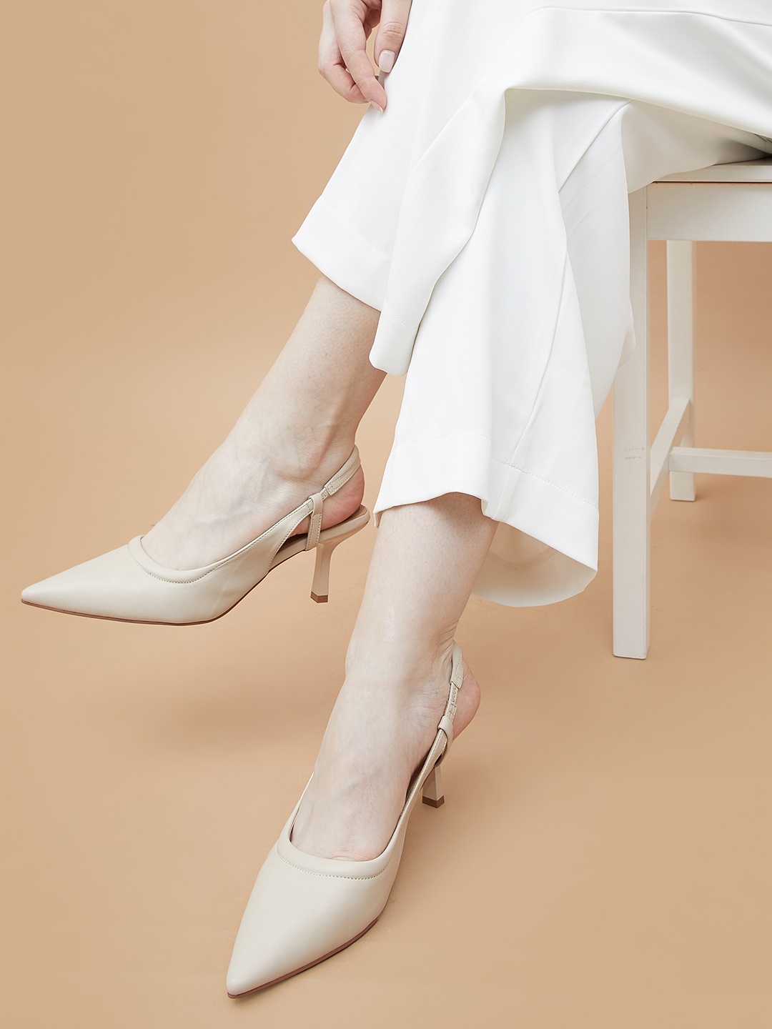 

CODE by Lifestyle Women PU Mules, Beige