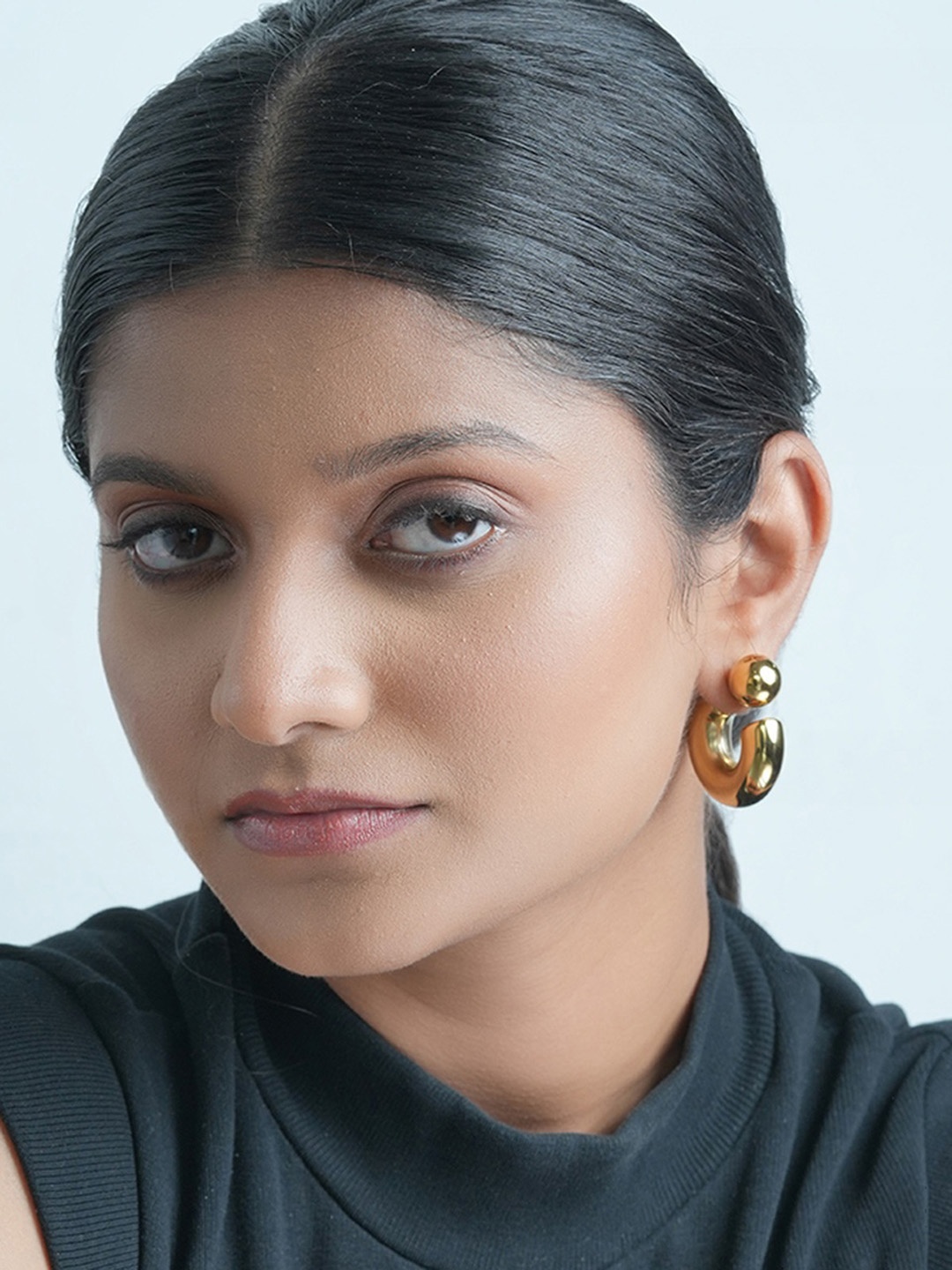 

AQUASTREET 18K Gold-Plated Circular Half Hoop Earrings