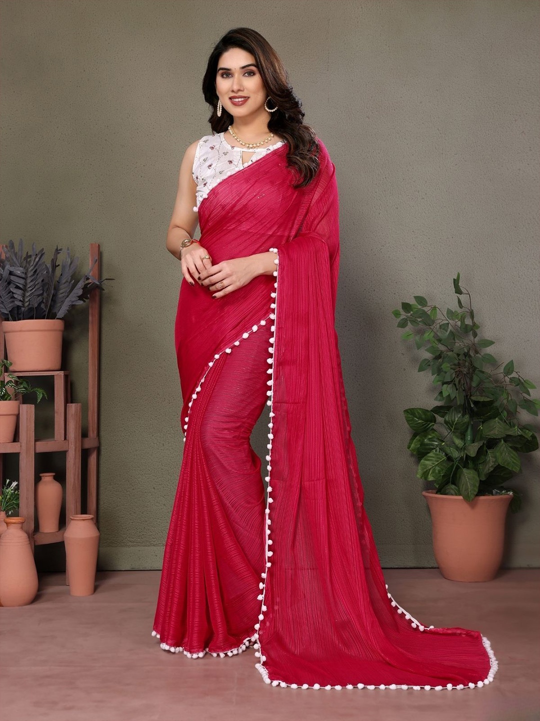 

ODETTE Banglori Lace Work Saree With Unstitched Blouse, Red