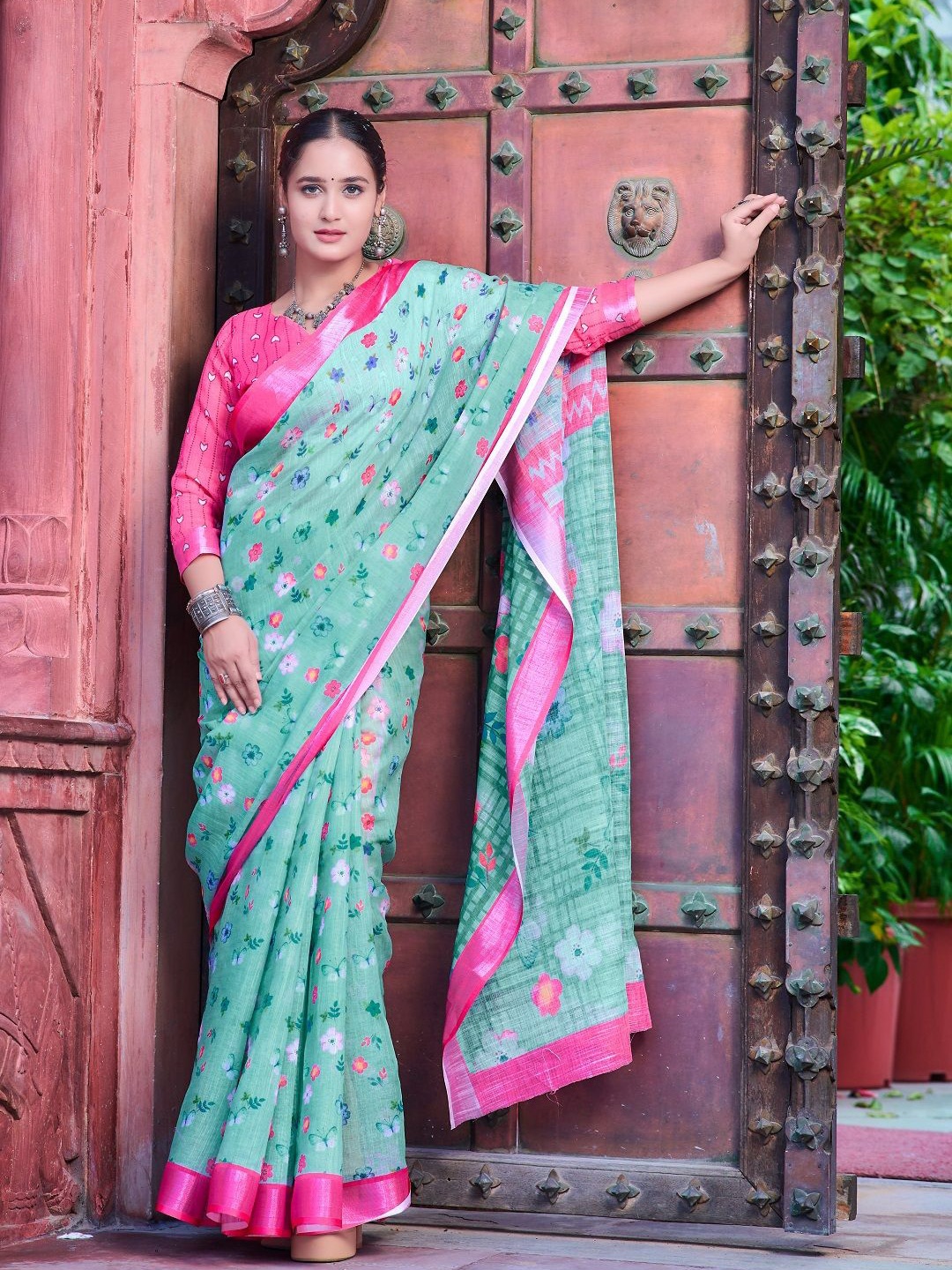 

Nimidiya Floral Printed Zari Pure Cotton Saree With Blouse Piece, Green