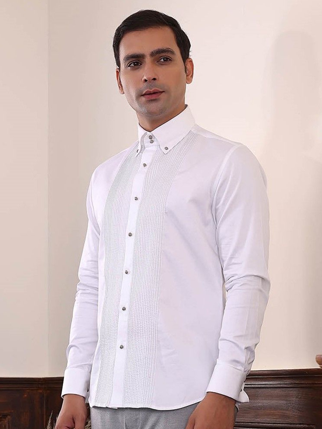 

ABKASA Men Classic Fit Button-Down Collar Textured Cotton Casual Shirt, White