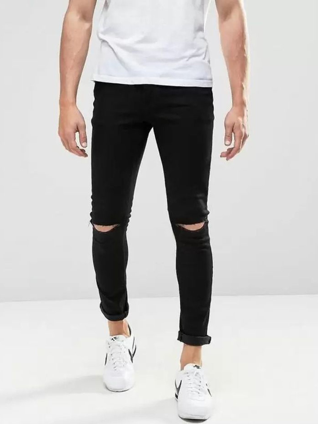 

LINARIA Men Classic Slim Fit Slash Knee Cotton Jeans, Black
