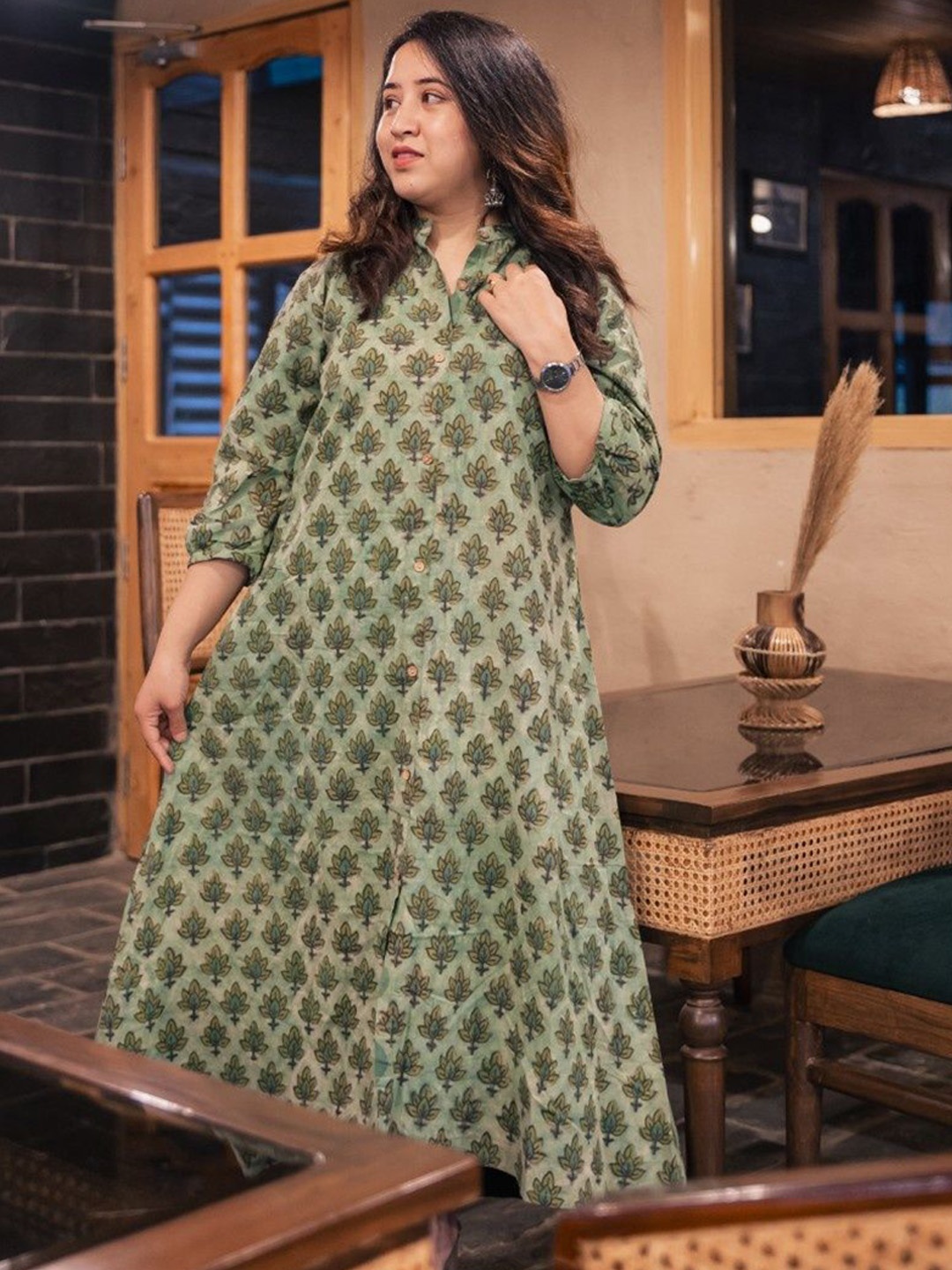

inkara Floral Printed Mandarin Collar Cotton Straight Ethnic Dress, Green