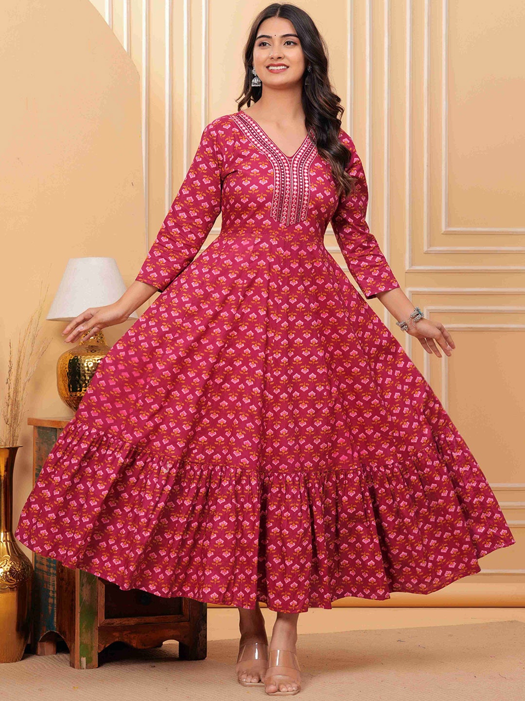 

ALEXEY JAY Floral Printed V-Neck Panelled Mirror Work Pure Cotton Anarkali Kurta, Maroon