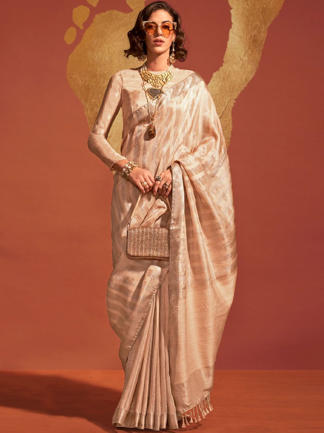 

Swaranjali Woven Design Saree With Blouse, Cream