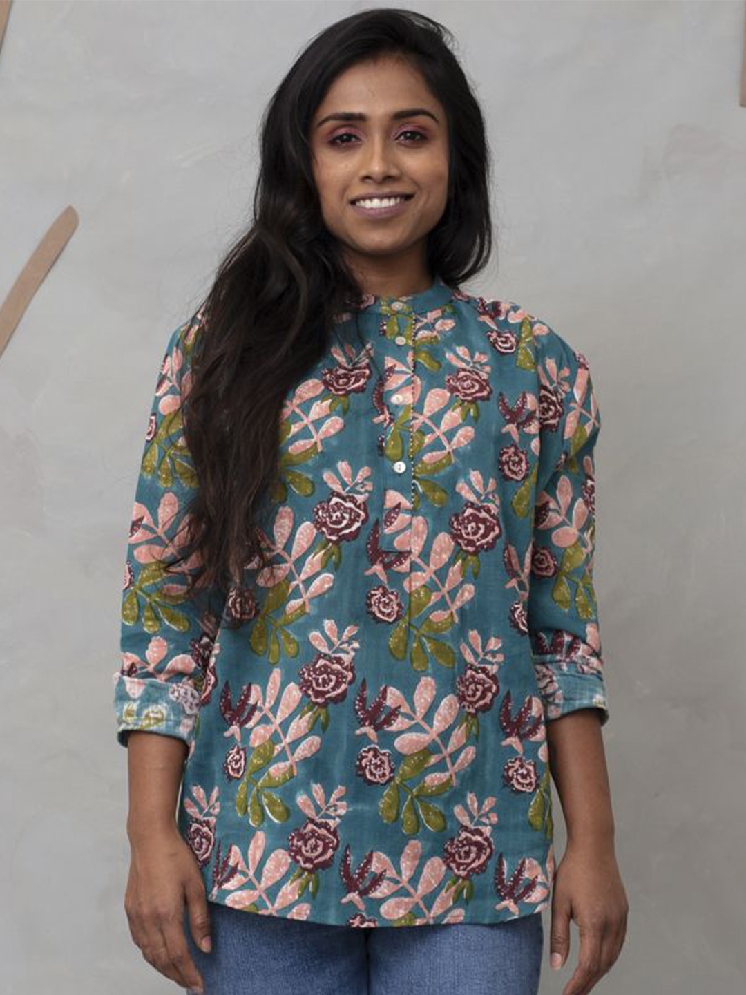 

WildMoss Women Floral Printed Mandarin Collar Cotton Top, Teal