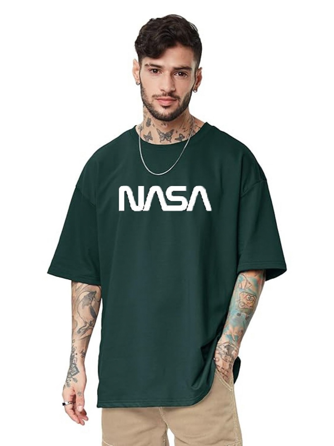 

f Gallery Men Solid Round Neck Oversized T-shirt, Green