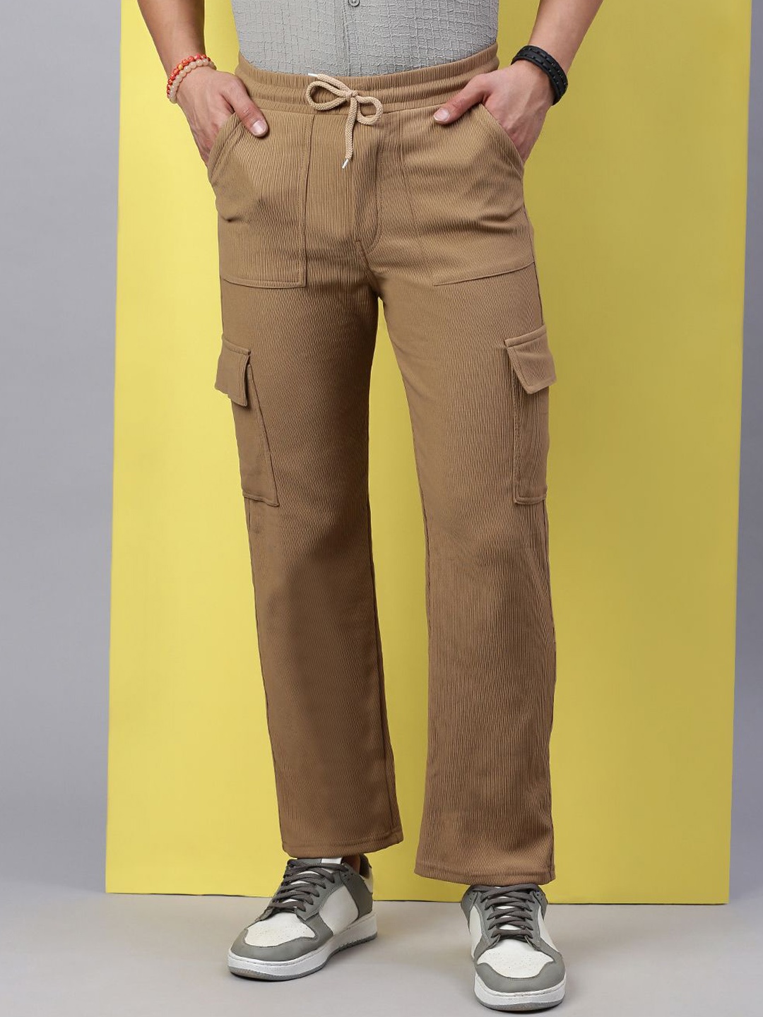 

VOXATI Men Relaxed Corduroy Cotton Cargos Trousers, Khaki