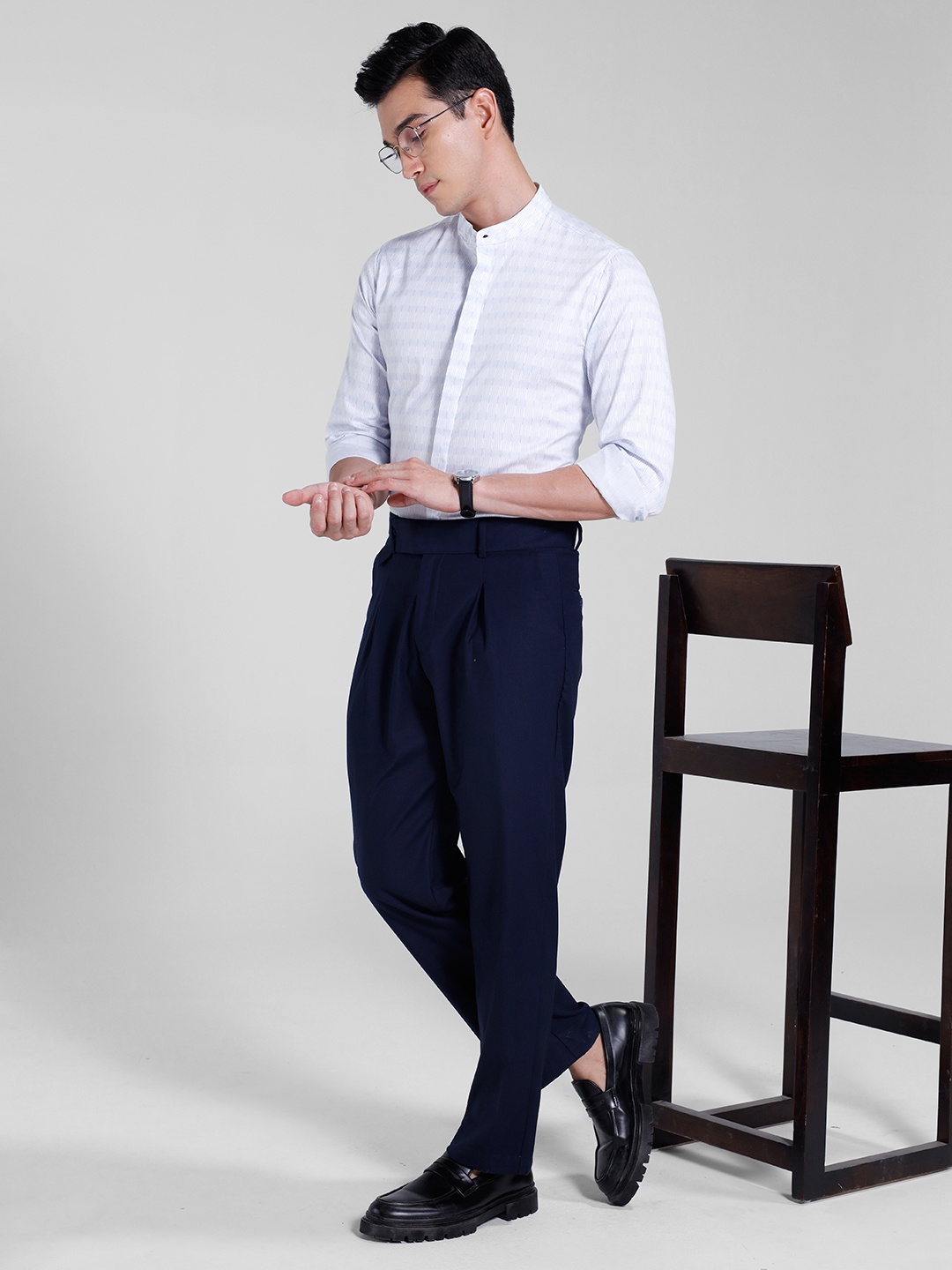 

INVICTUS Pure Cotton Slim Fit Opaque Printed Formal Shirt, Blue