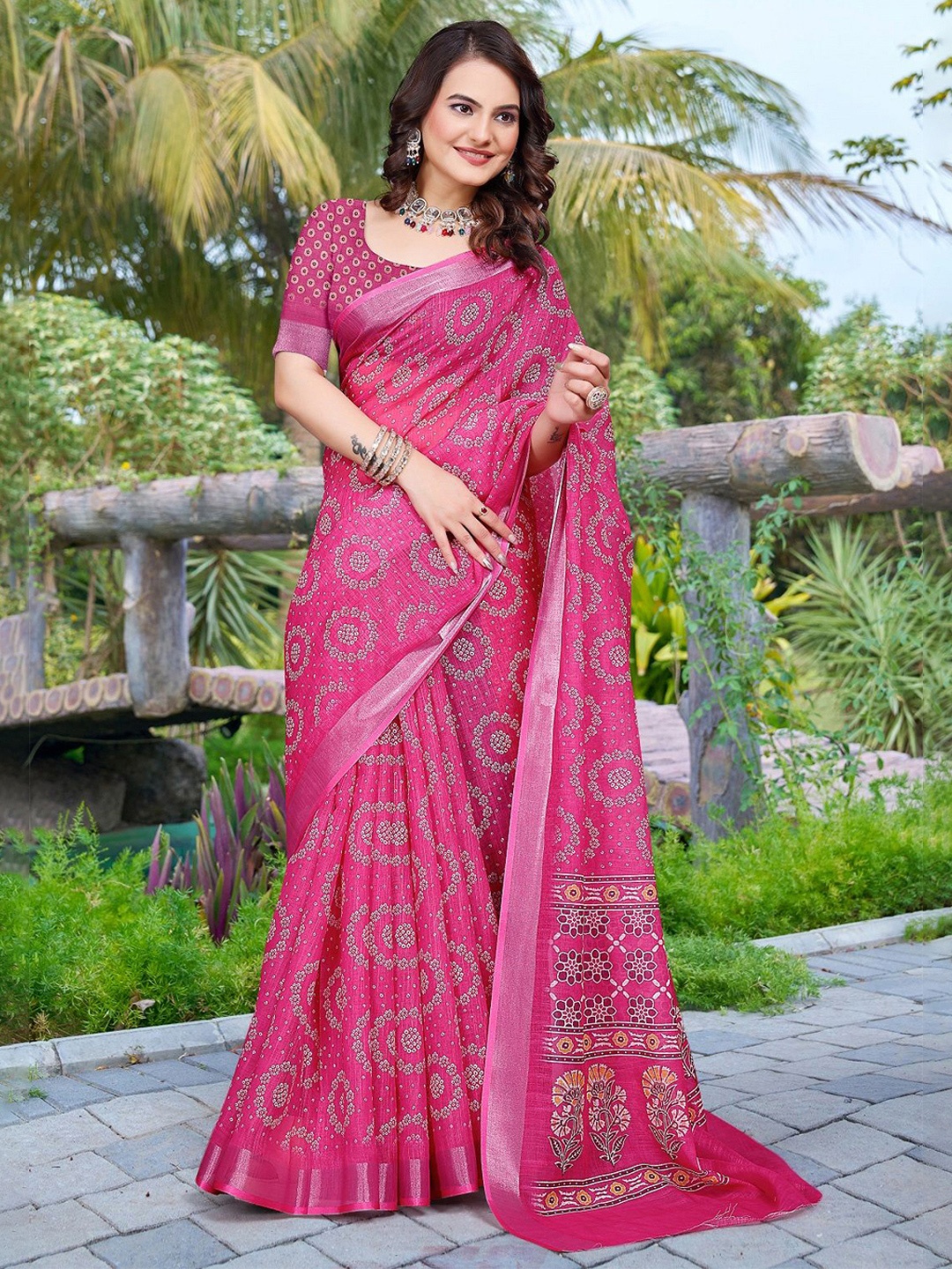 

Nimidiya Ethnic Motifs Printed Pure Cotton Saree, Pink