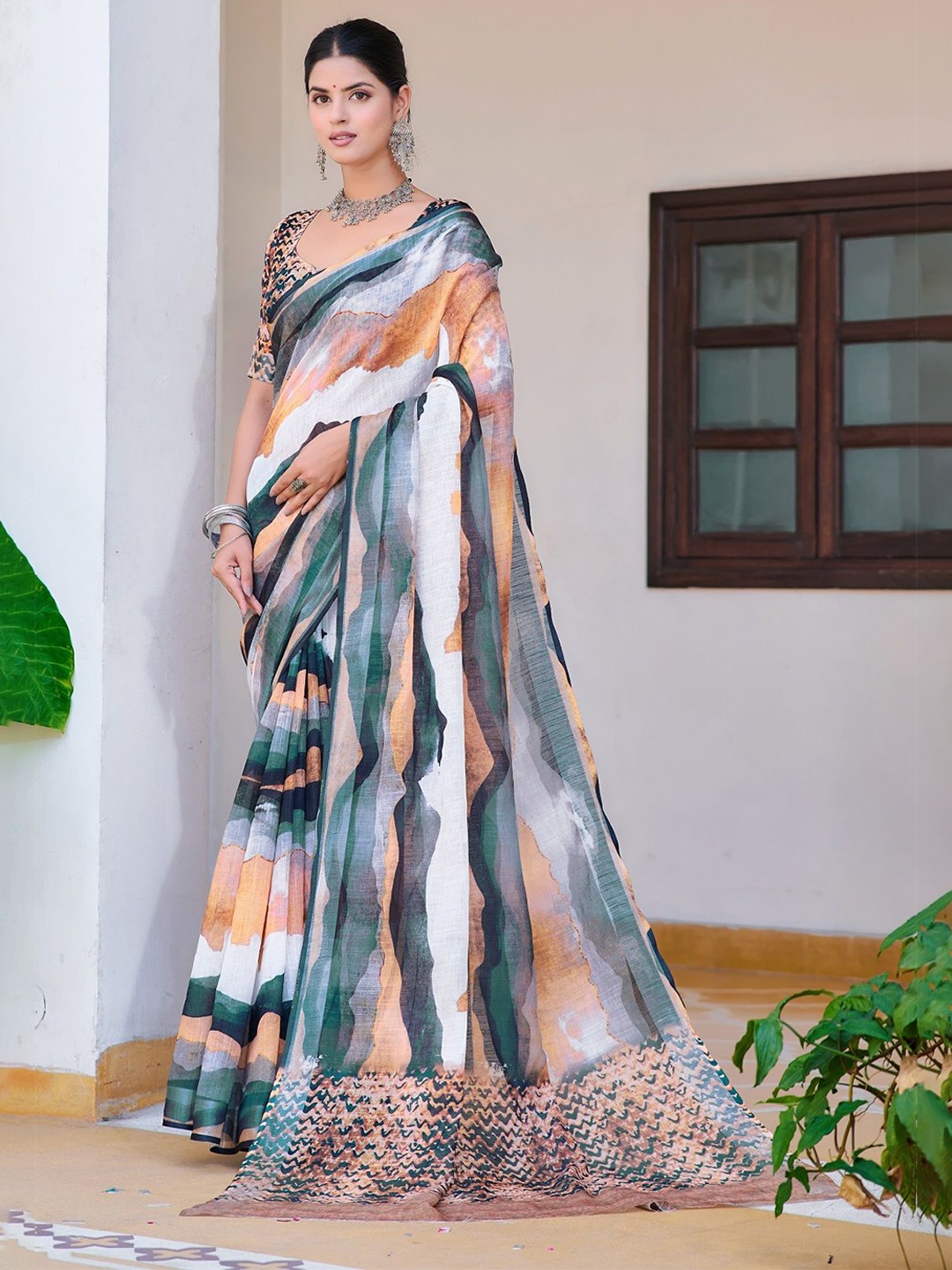 

Nimidiya Tie and Dye Pure Cotton Saree, Blue