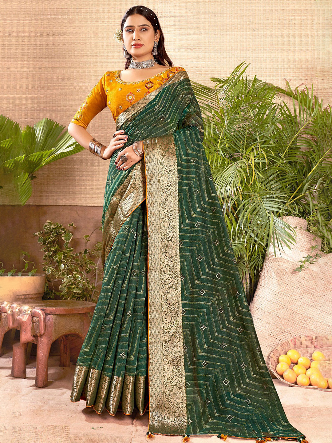

MAHALASA Woven Design Saree, Green